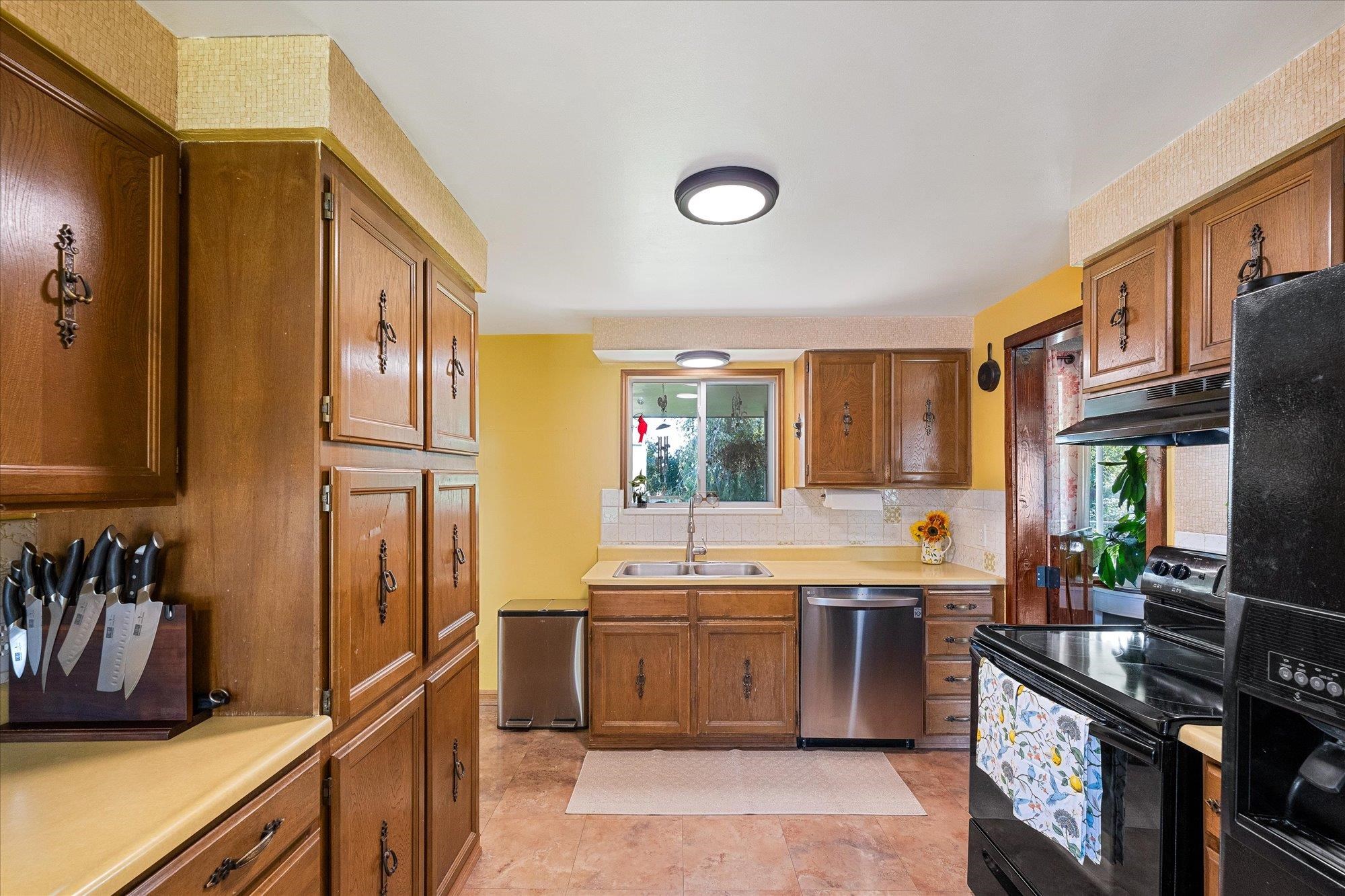 14724 E Broadway Ave - Photo 6