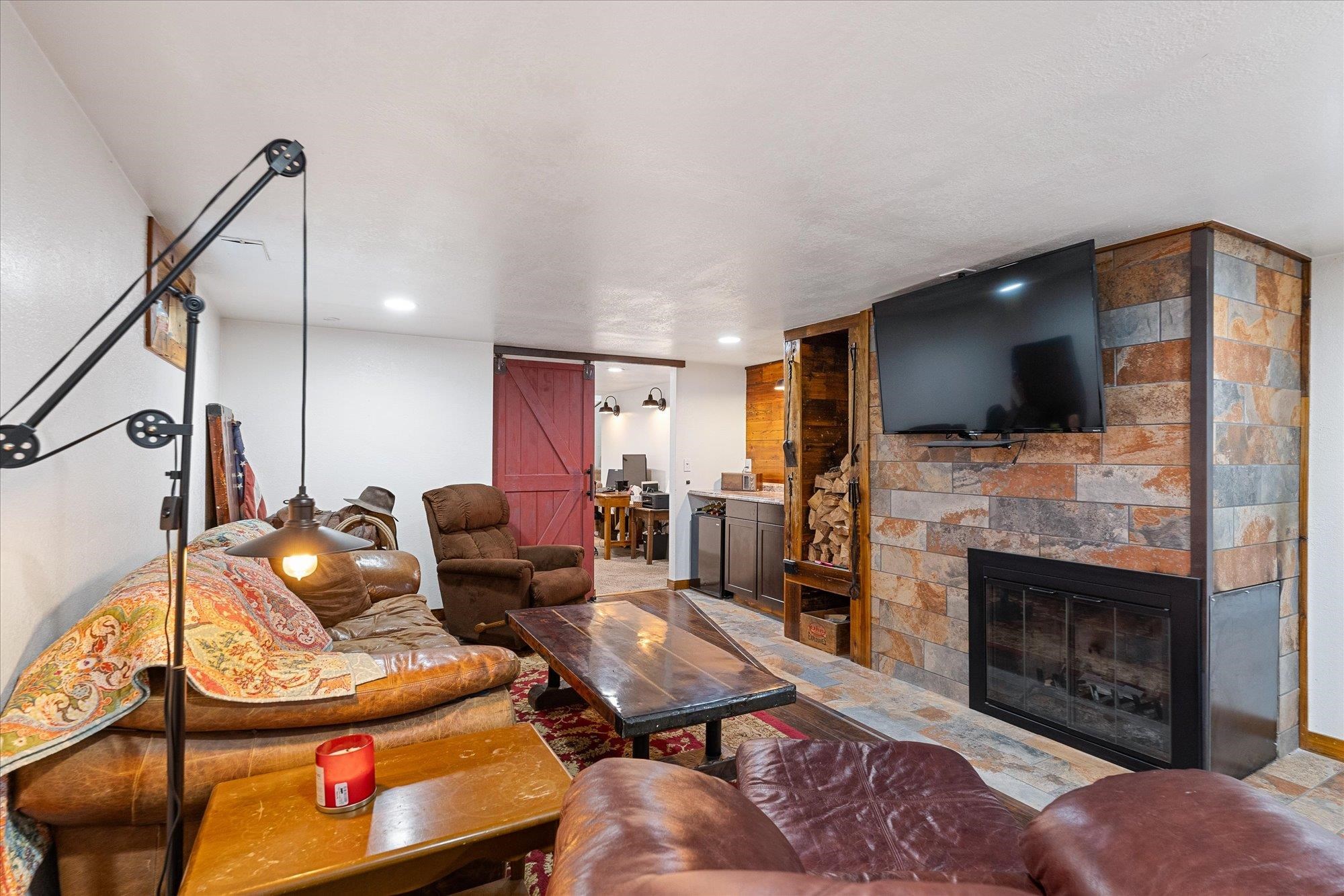14724 E Broadway Ave - Photo 19