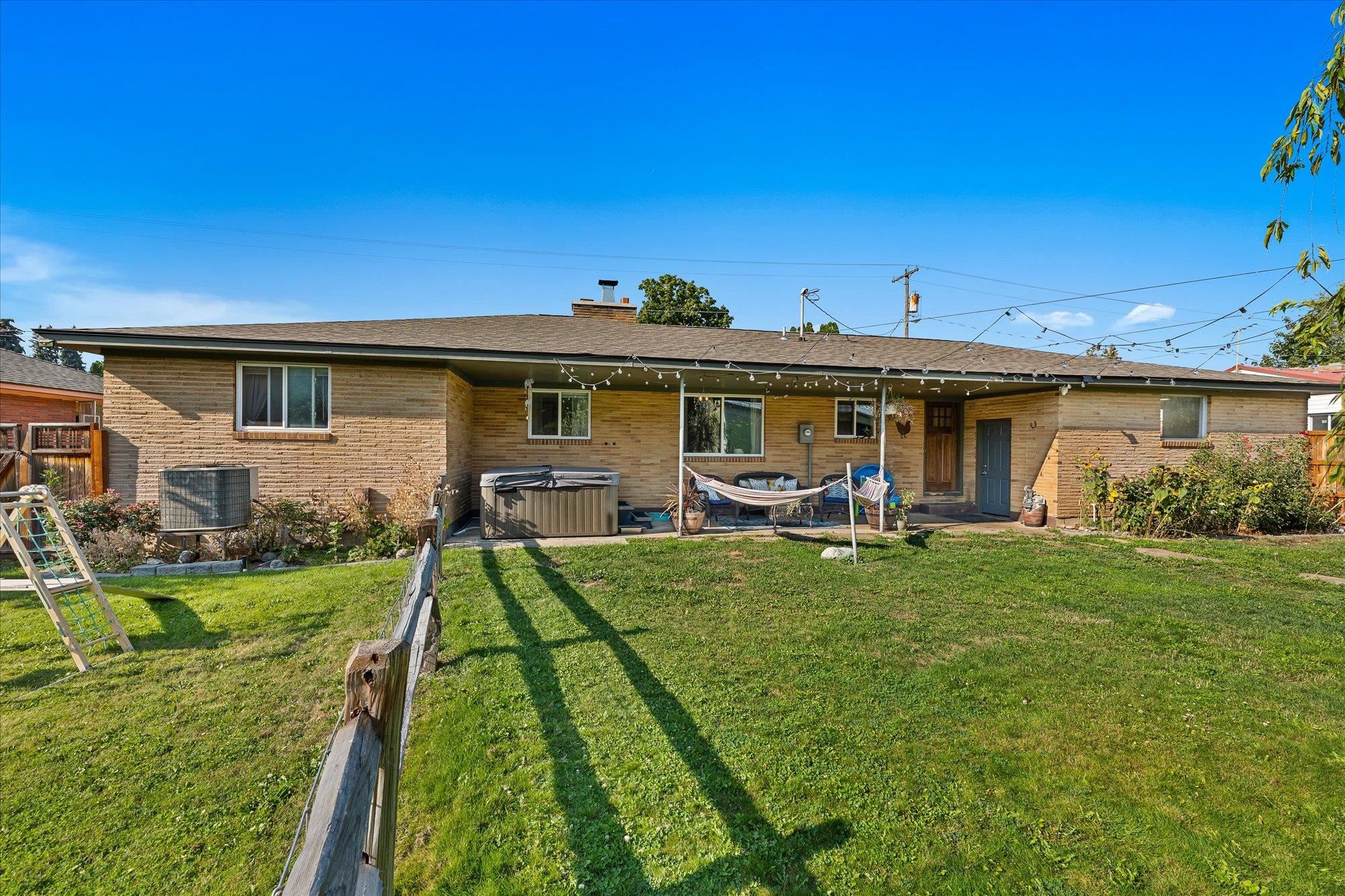 14724 E Broadway Ave - Photo 34