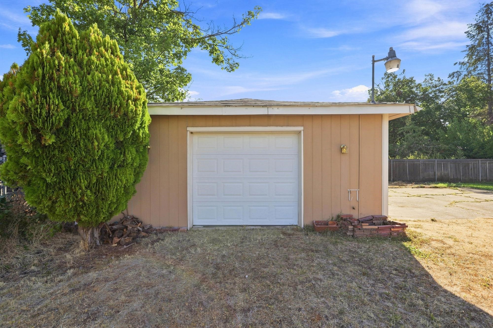 2910 N COLEMAN Rd - Photo 31