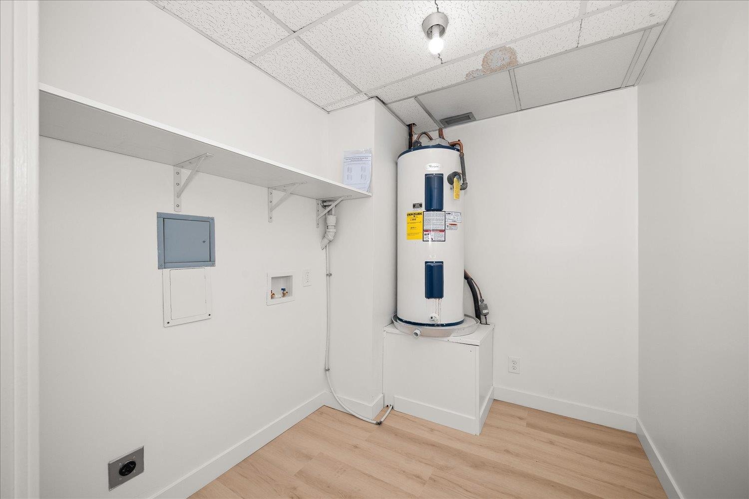 700 W 7th Ave - Photo 36