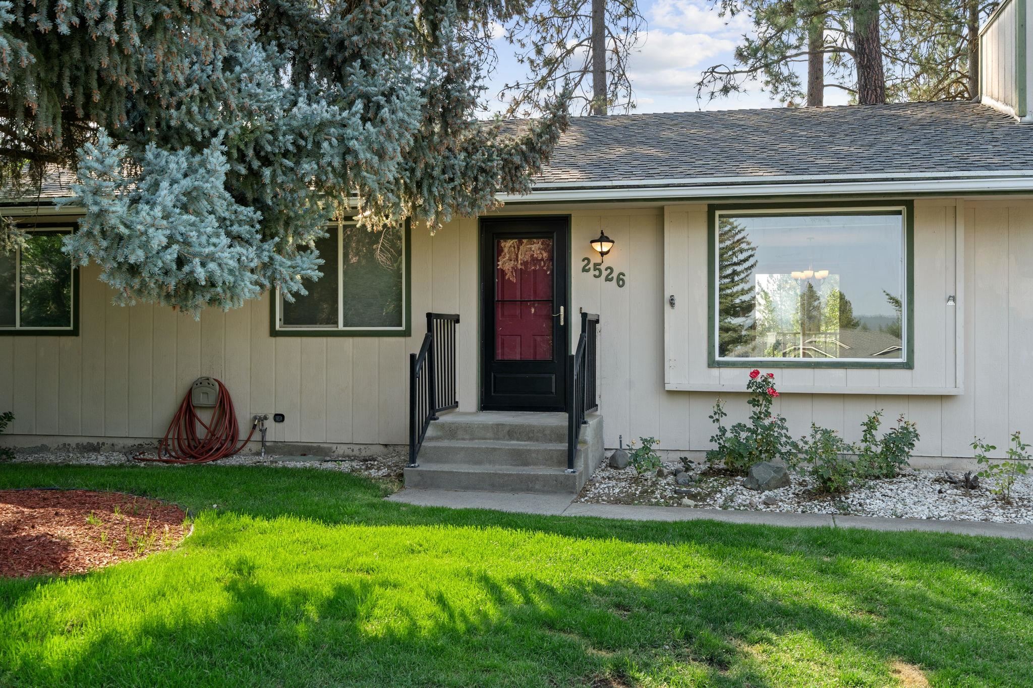 2526 E Nicklaus Pl - Photo 1