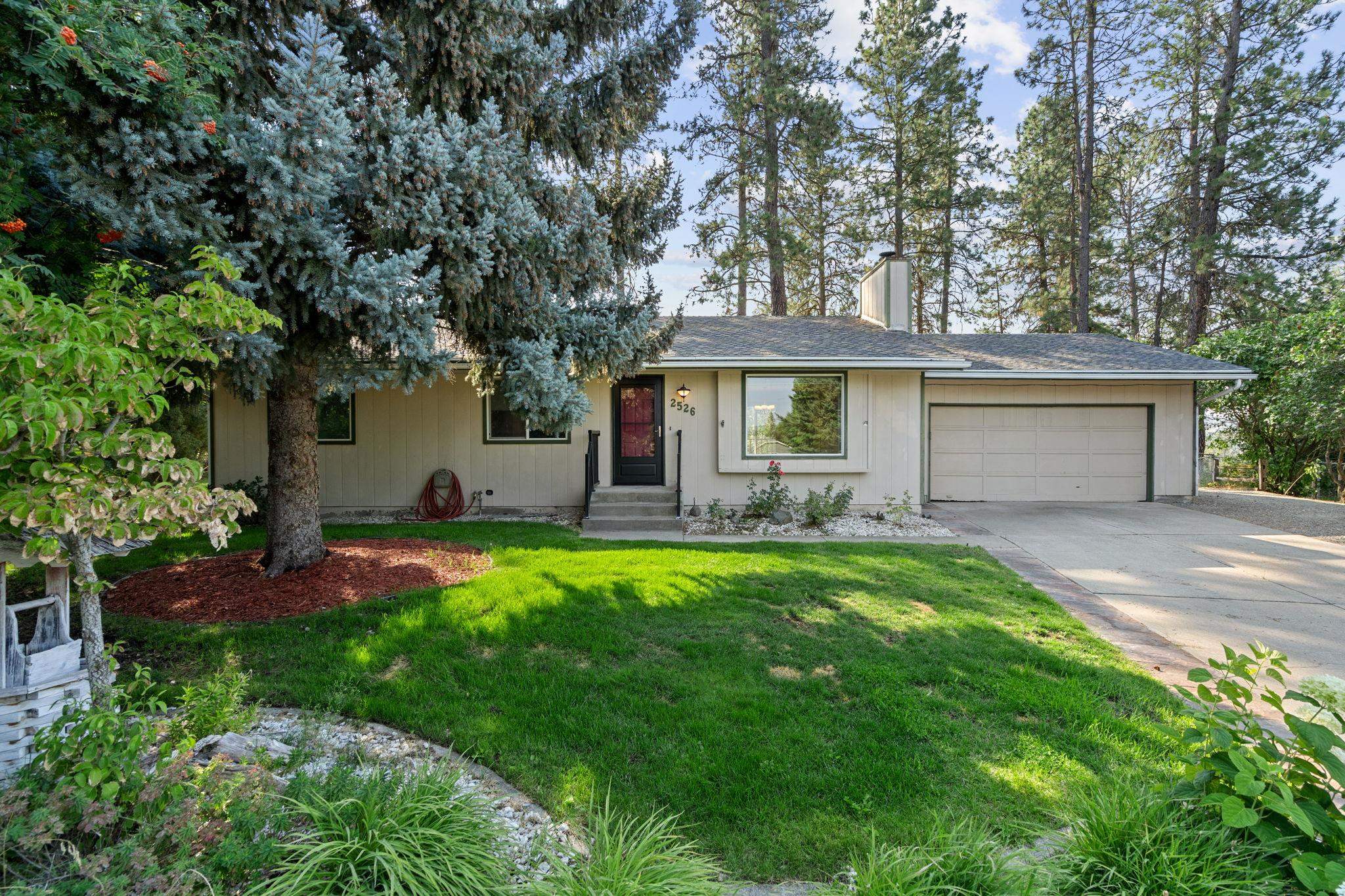 2526 E Nicklaus Pl - Photo 2