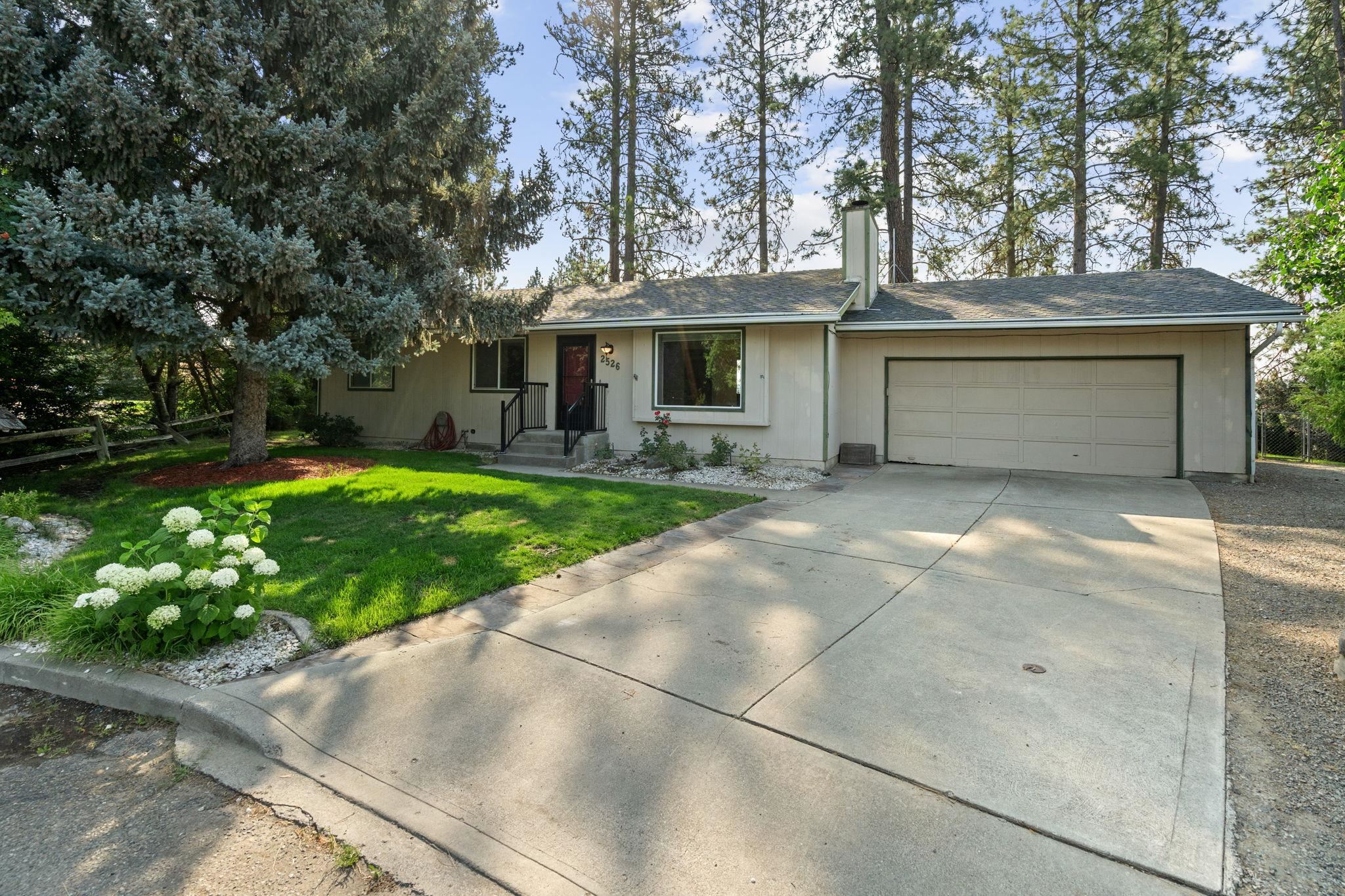 2526 E Nicklaus Pl - Photo 3