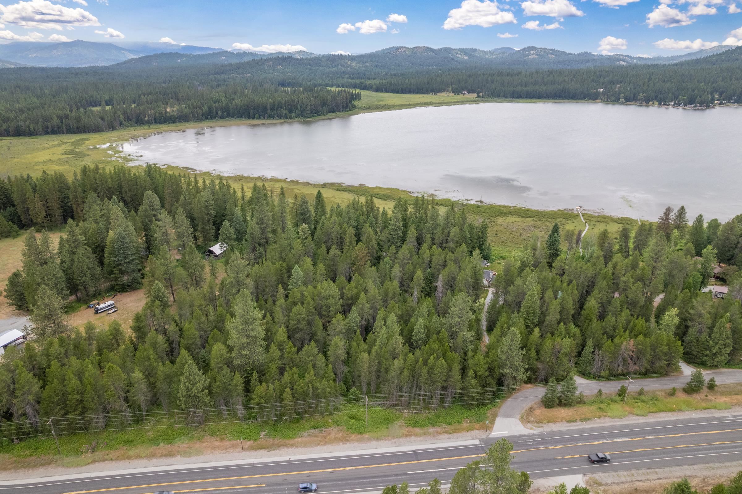 13 Lakeside Dr - Photo 1