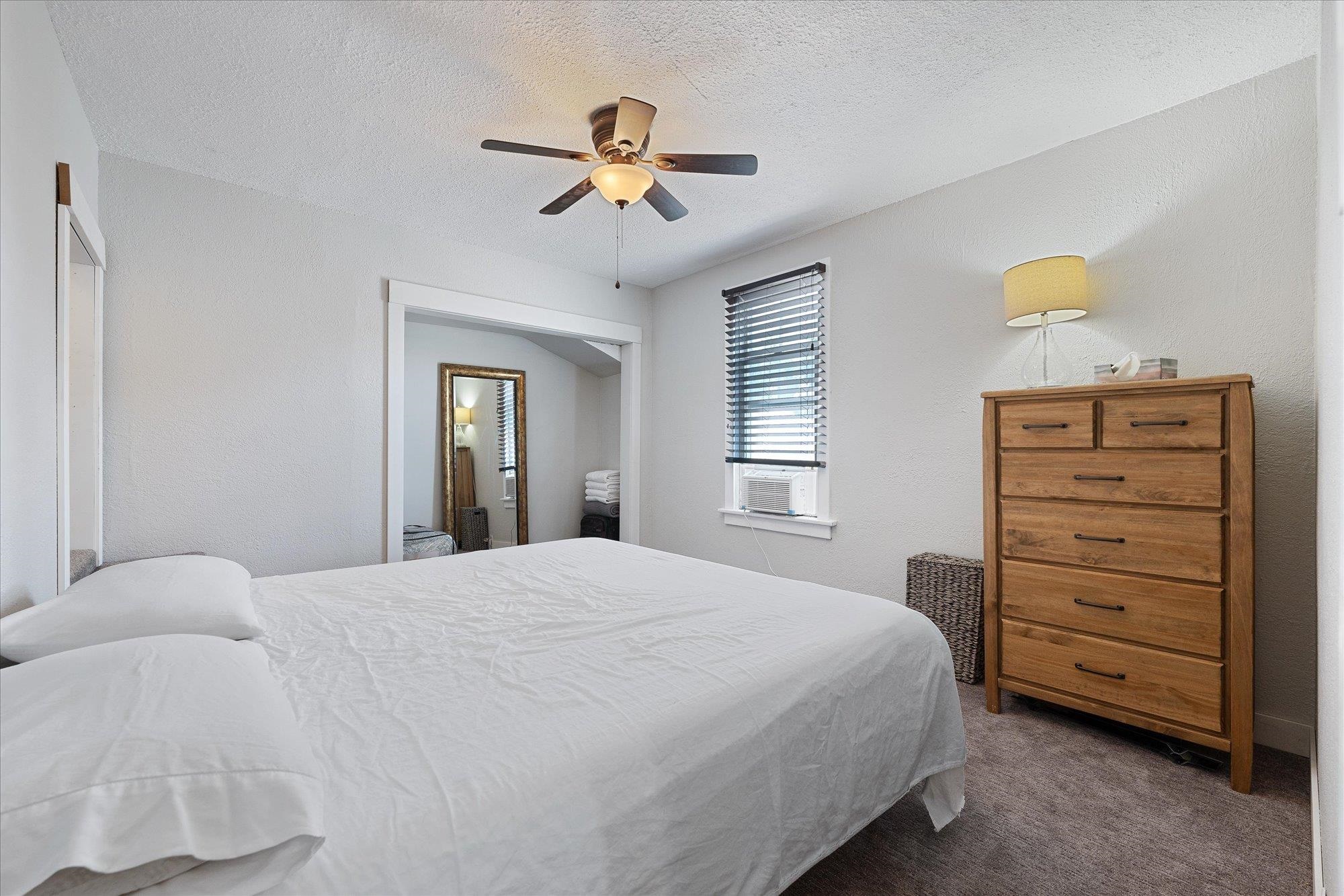 110 W Gray Ct - Photo 11