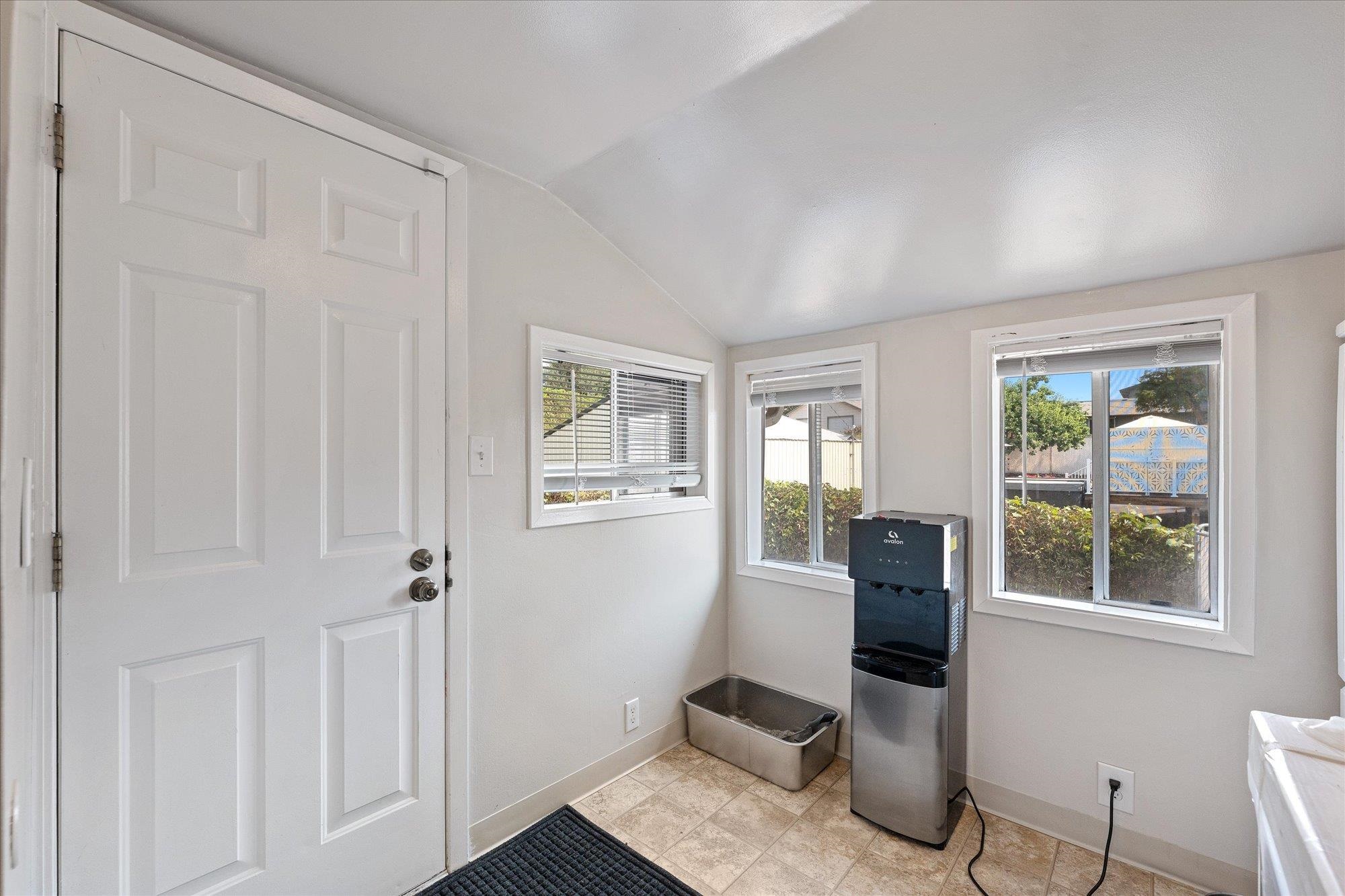 110 W Gray Ct - Photo 15