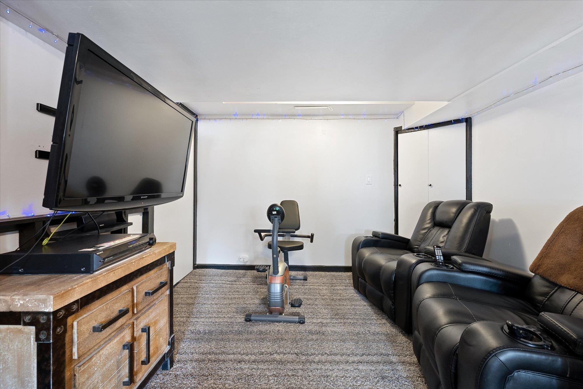 110 W Gray Ct - Photo 18