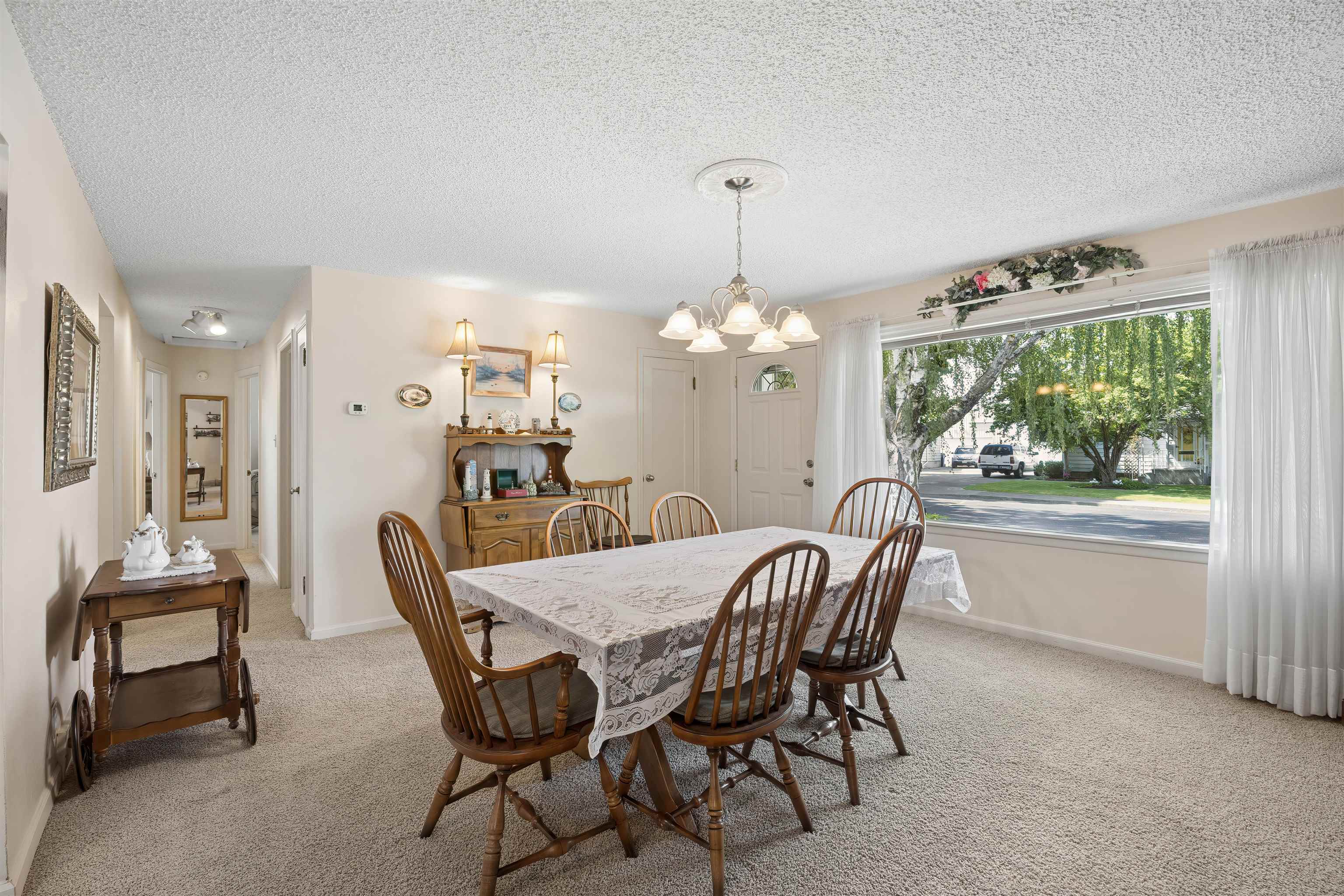 5726 N C St - Photo 4