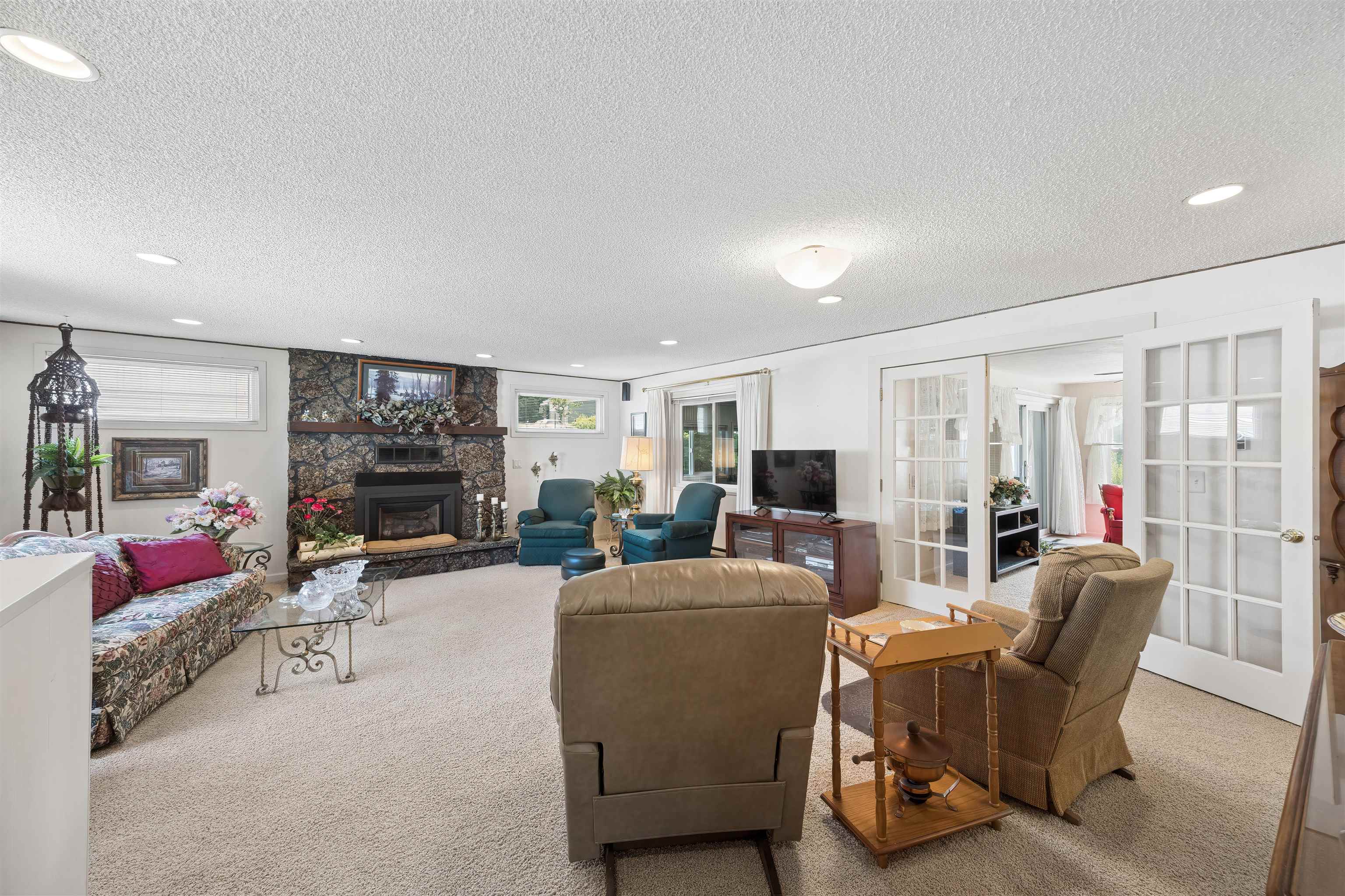 5726 N C St - Photo 13