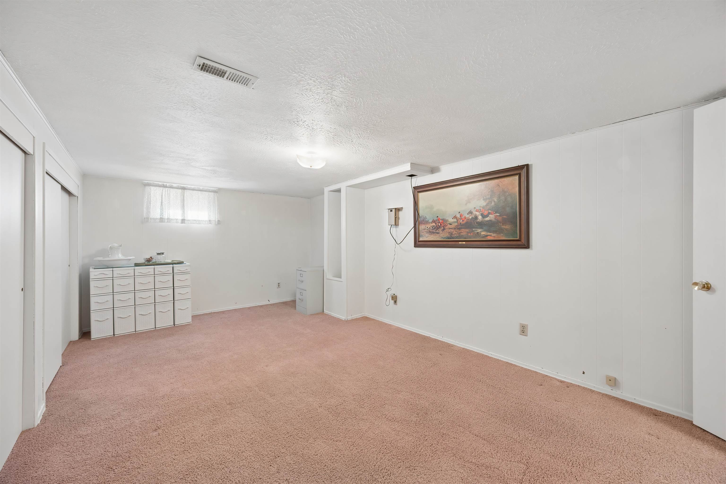 5726 N C St - Photo 29