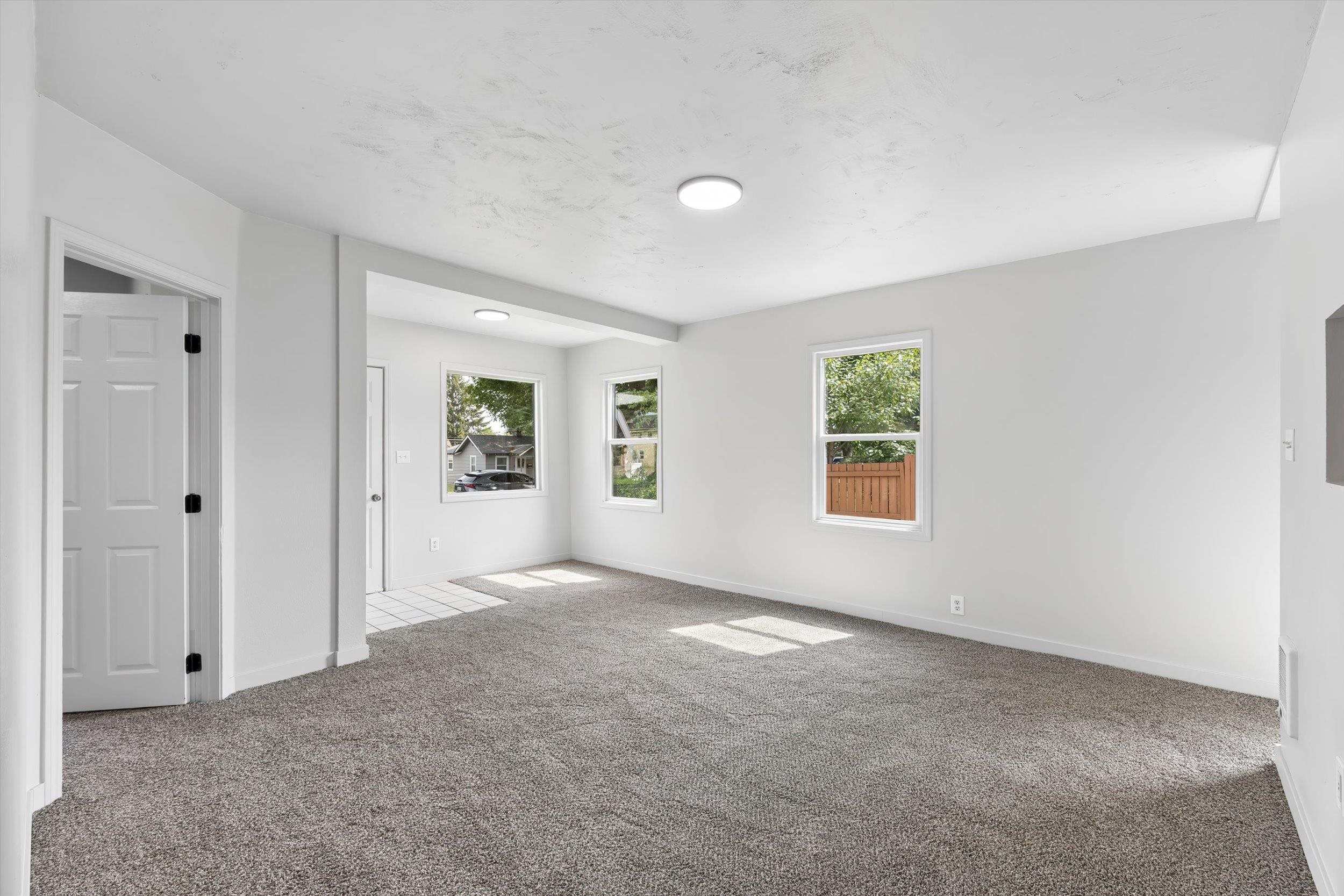 6019 N Stevens St - Photo 7