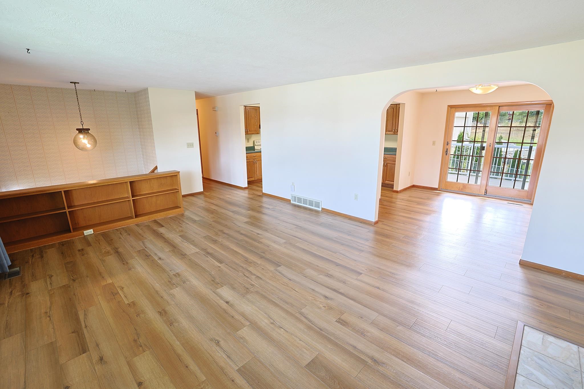 15610 E 27th Ave - Photo 9