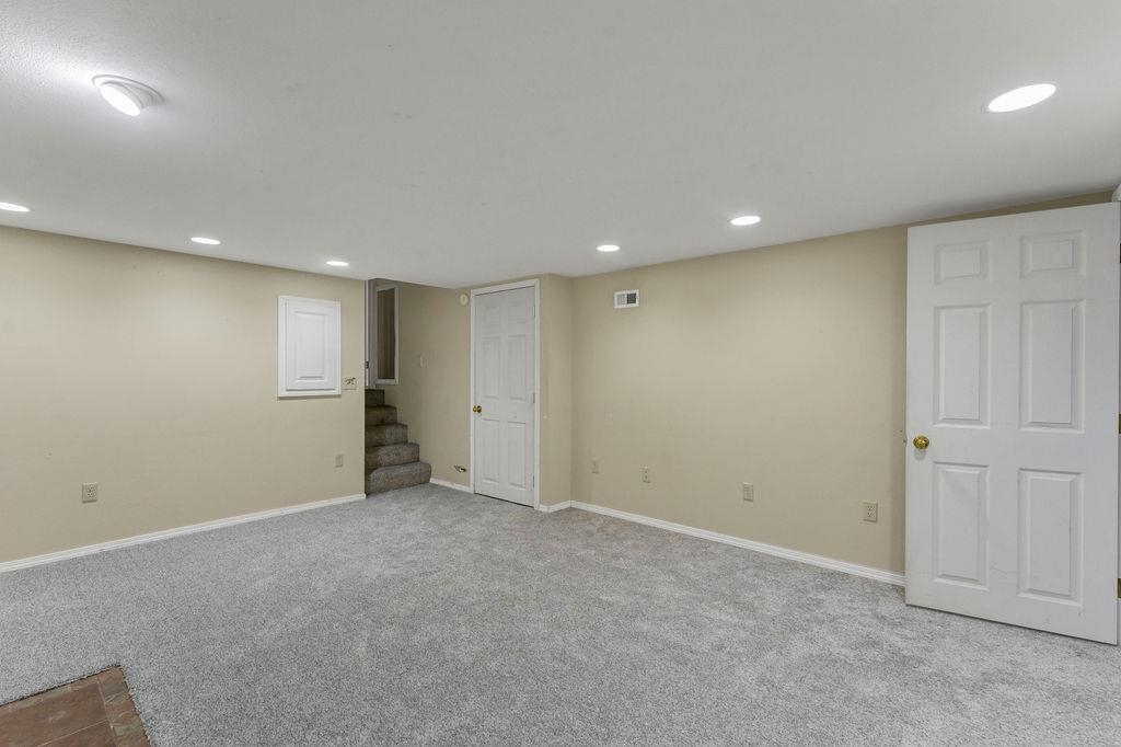 504 W St Thomas More Way - Photo 41