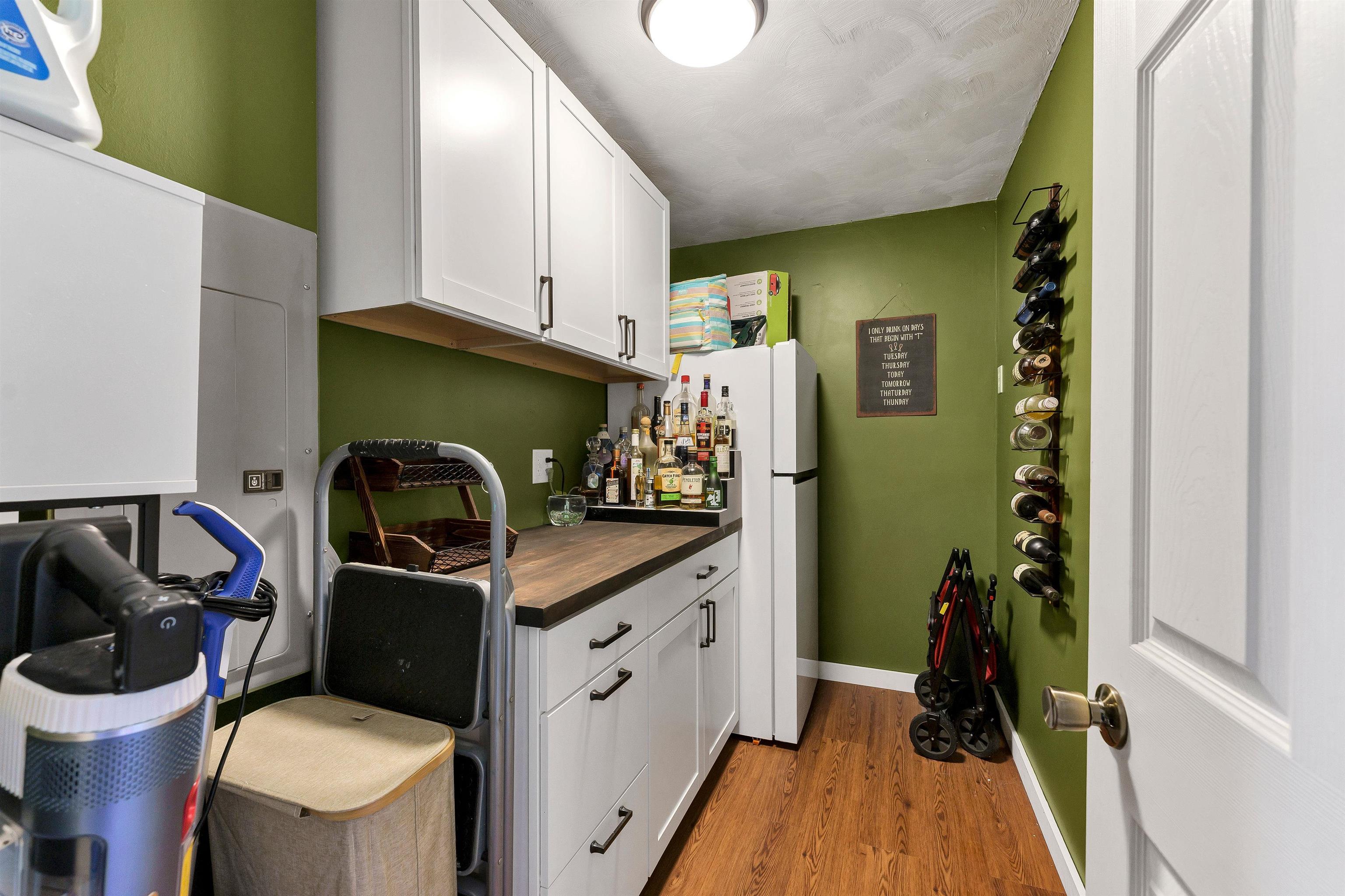 5902 N Greenwood Blvd - Photo 7