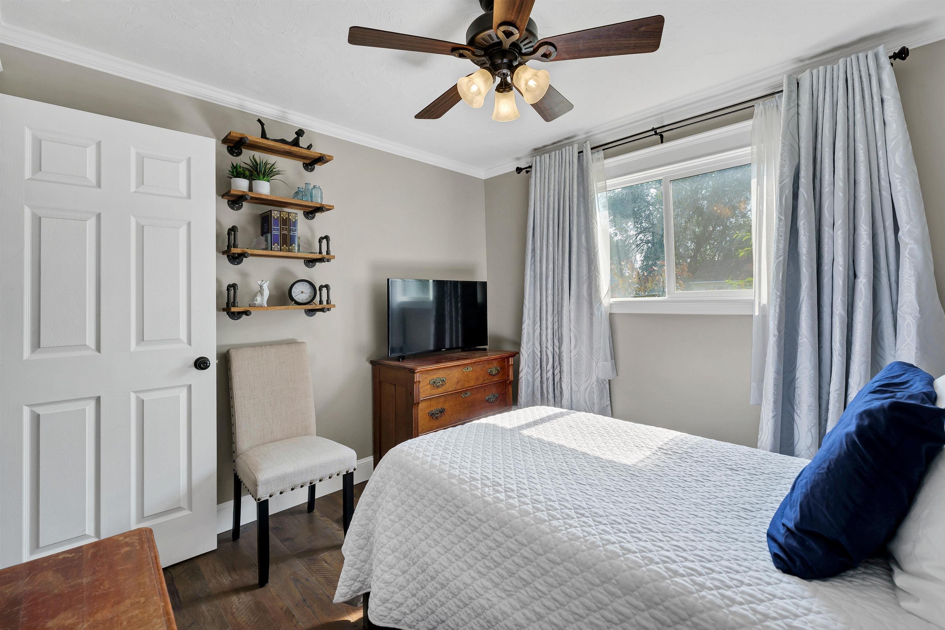 5902 N Greenwood Blvd - Photo 15