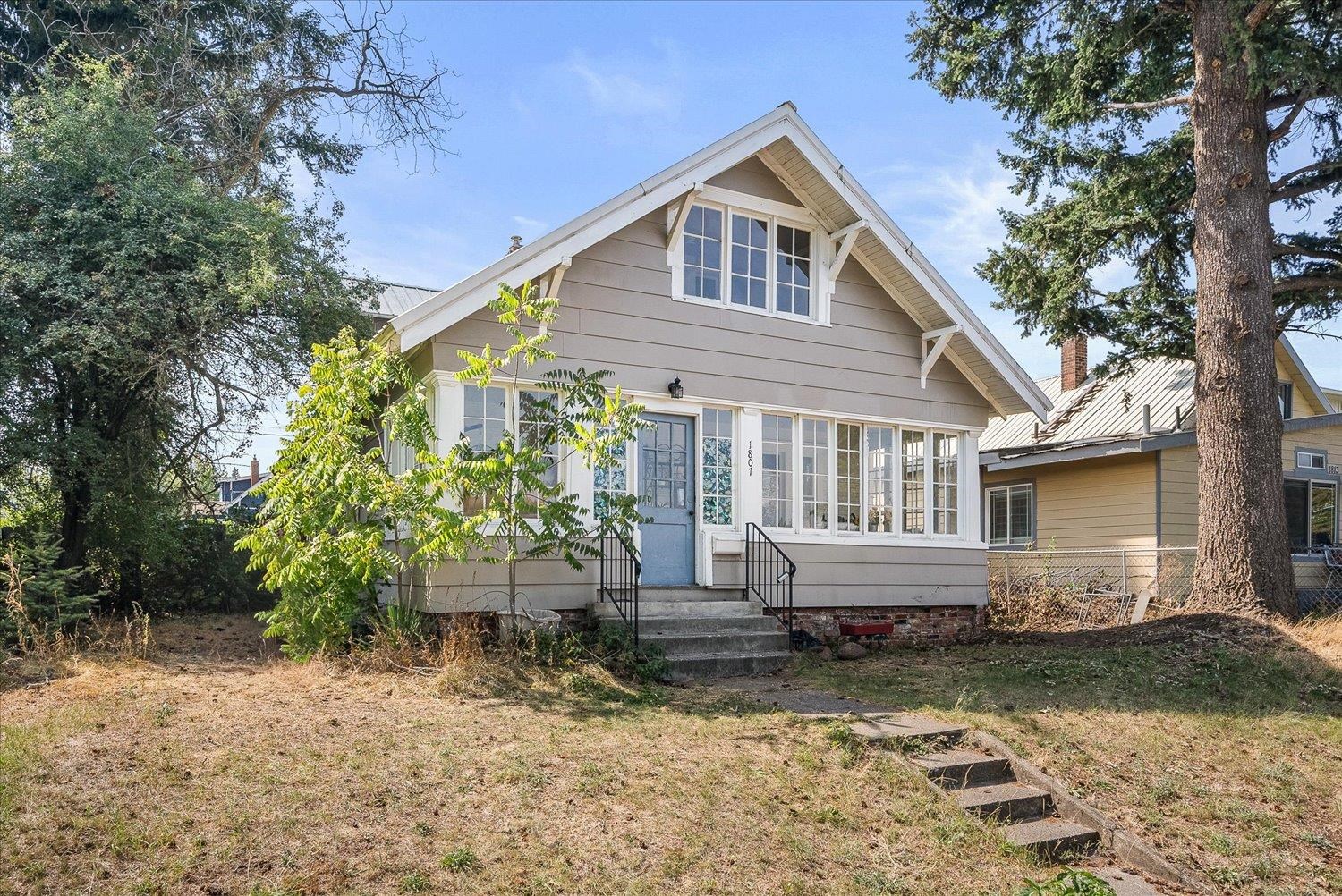 1807 W Chelan Ave - Photo 2