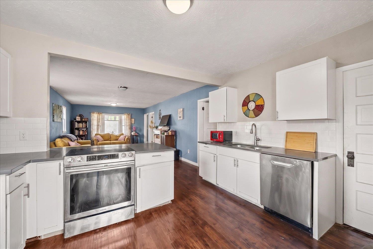 1807 W Chelan Ave - Photo 10