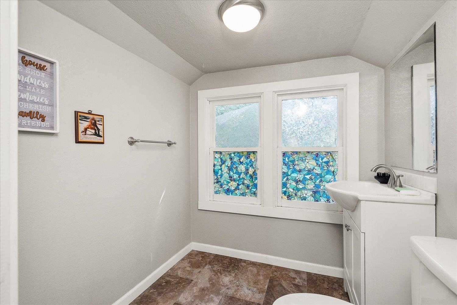 1807 W Chelan Ave - Photo 20