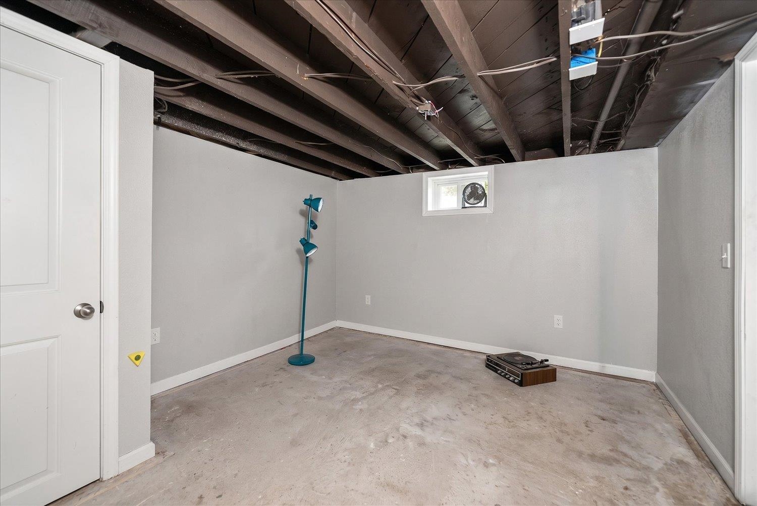 1807 W Chelan Ave - Photo 24