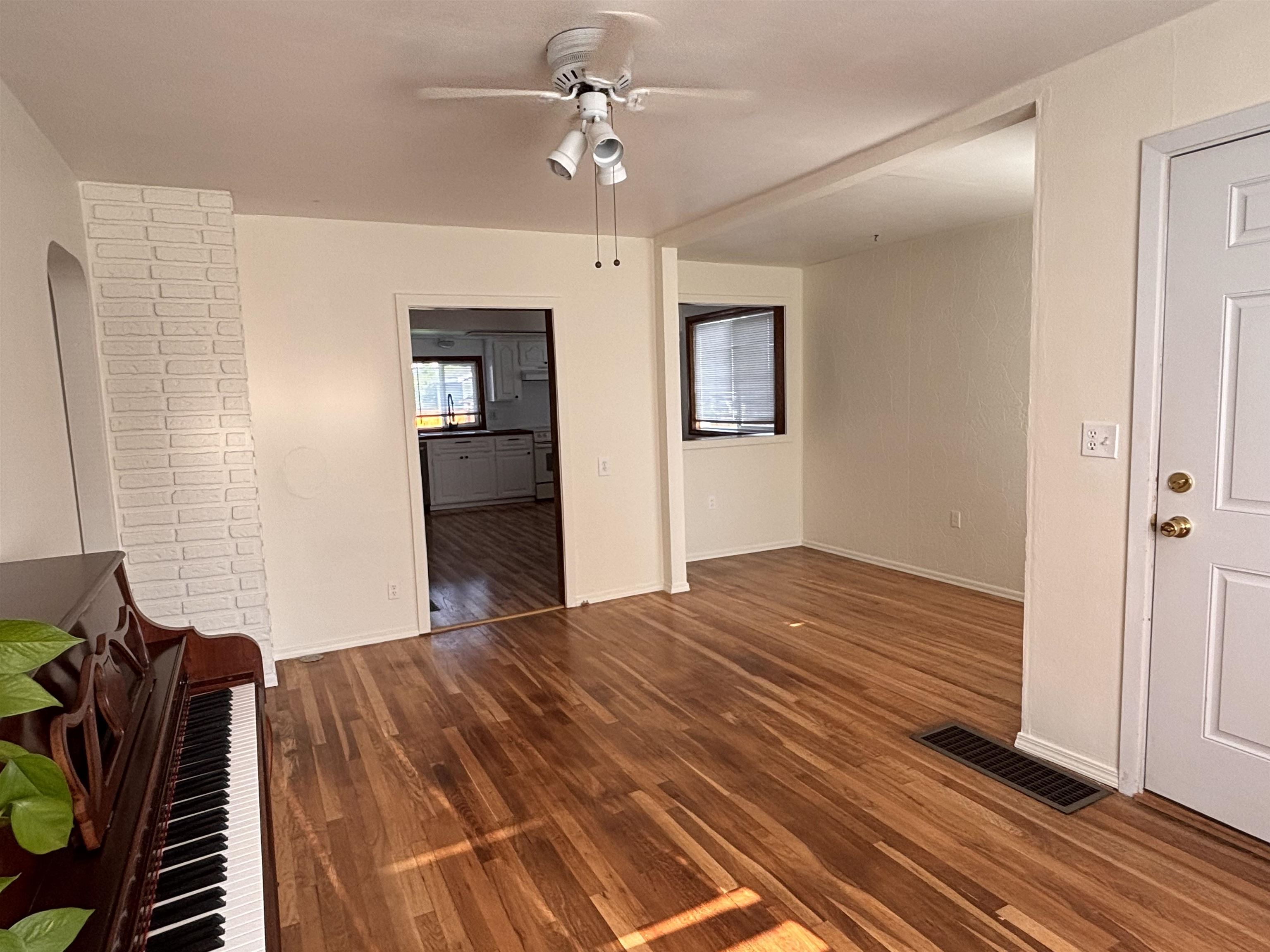 5122 N Stevens St - Photo 5
