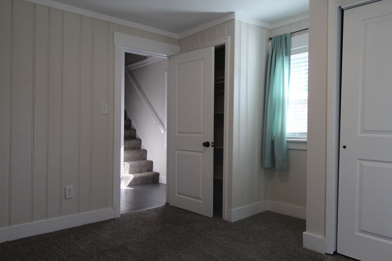 614 E Hartson Ave - Photo 4