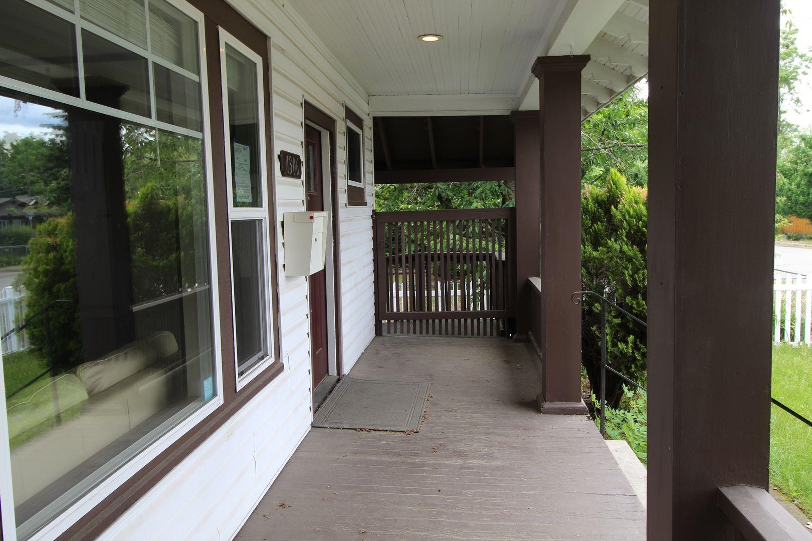 1306 E Montgomery Ave - Photo 2