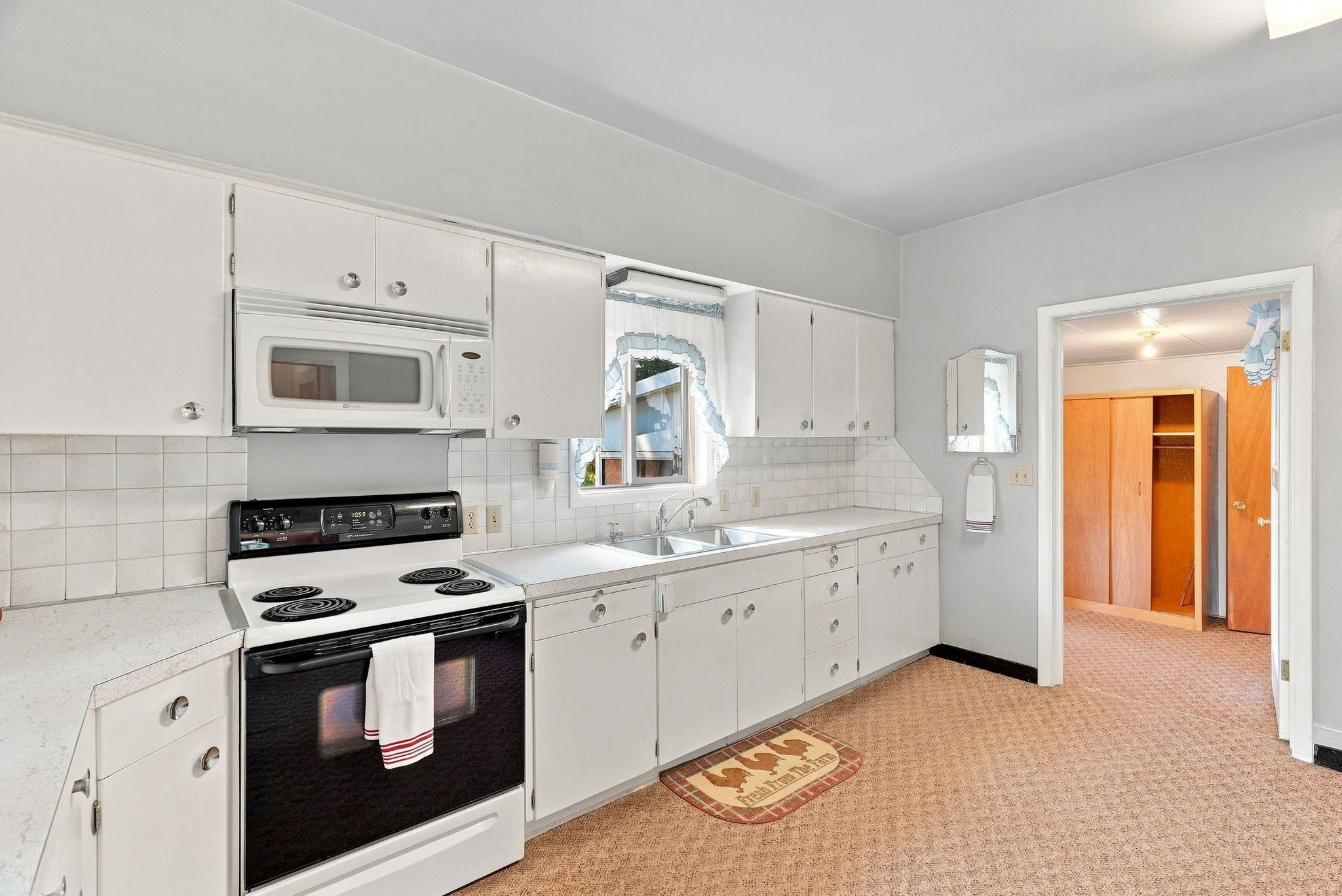 35808 S Drake Rd - Photo 16