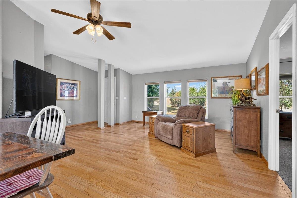 4489 Swenson Rd - Photo 11