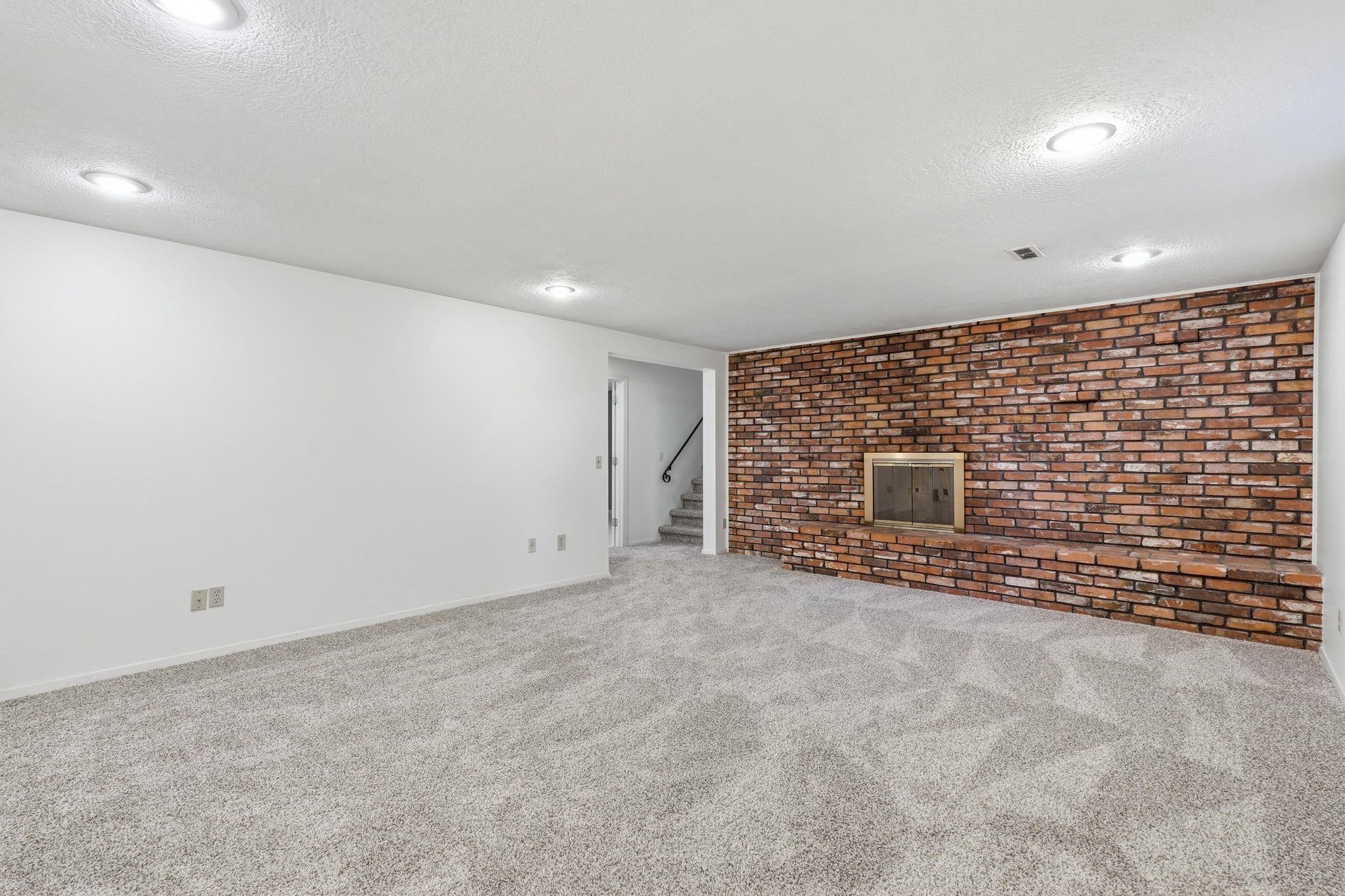 415 E Elto Ave - Photo 25
