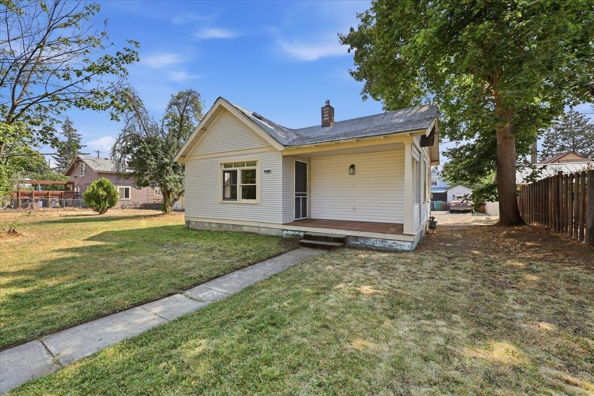 1133 W GORDON Ave - Photo 3