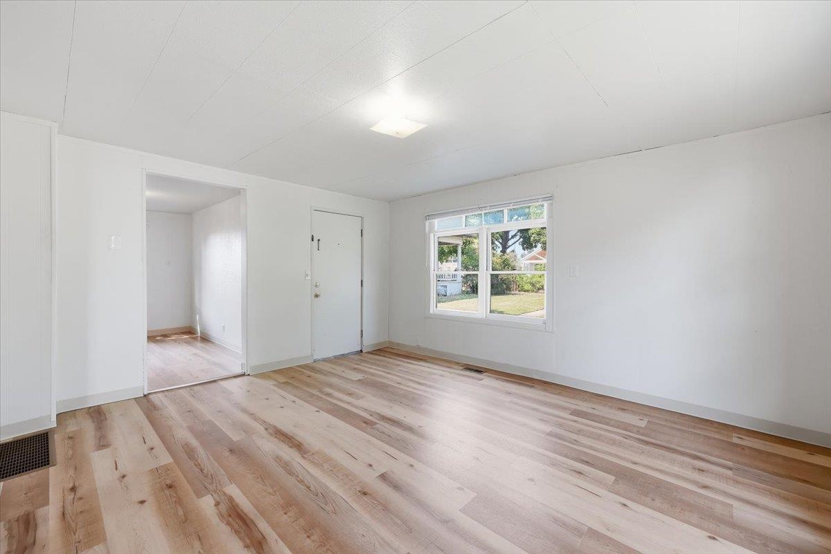 1133 W GORDON Ave - Photo 8