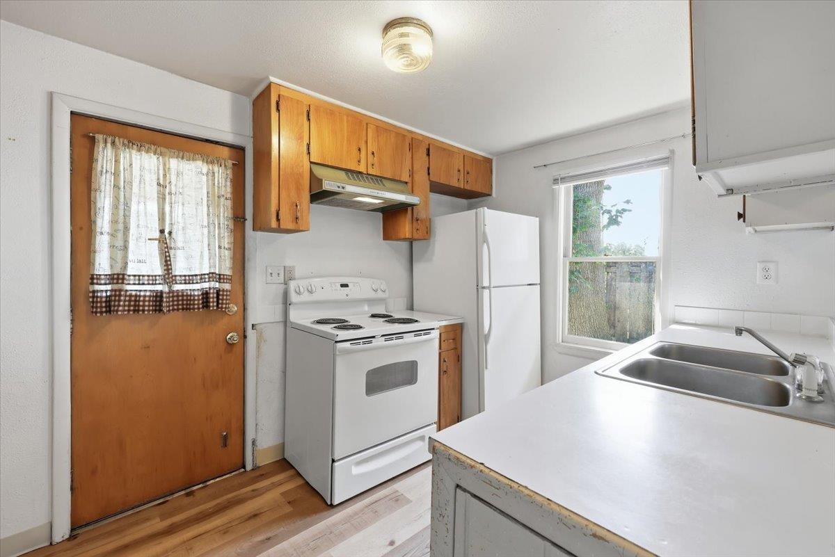 1133 W GORDON Ave - Photo 10