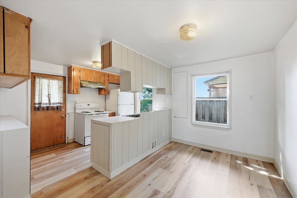 1133 W GORDON Ave - Photo 12