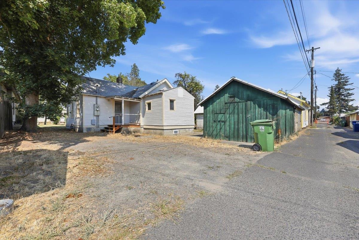 1133 W GORDON Ave - Photo 20