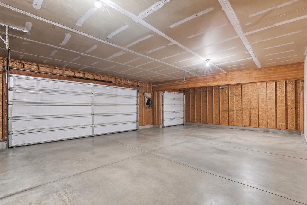 11004 N ACOMA ST St - Photo 31