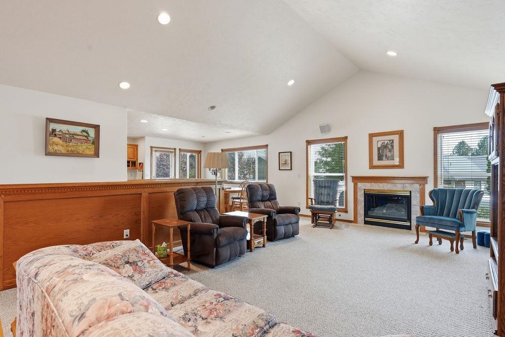 11004 N ACOMA ST St - Photo 10