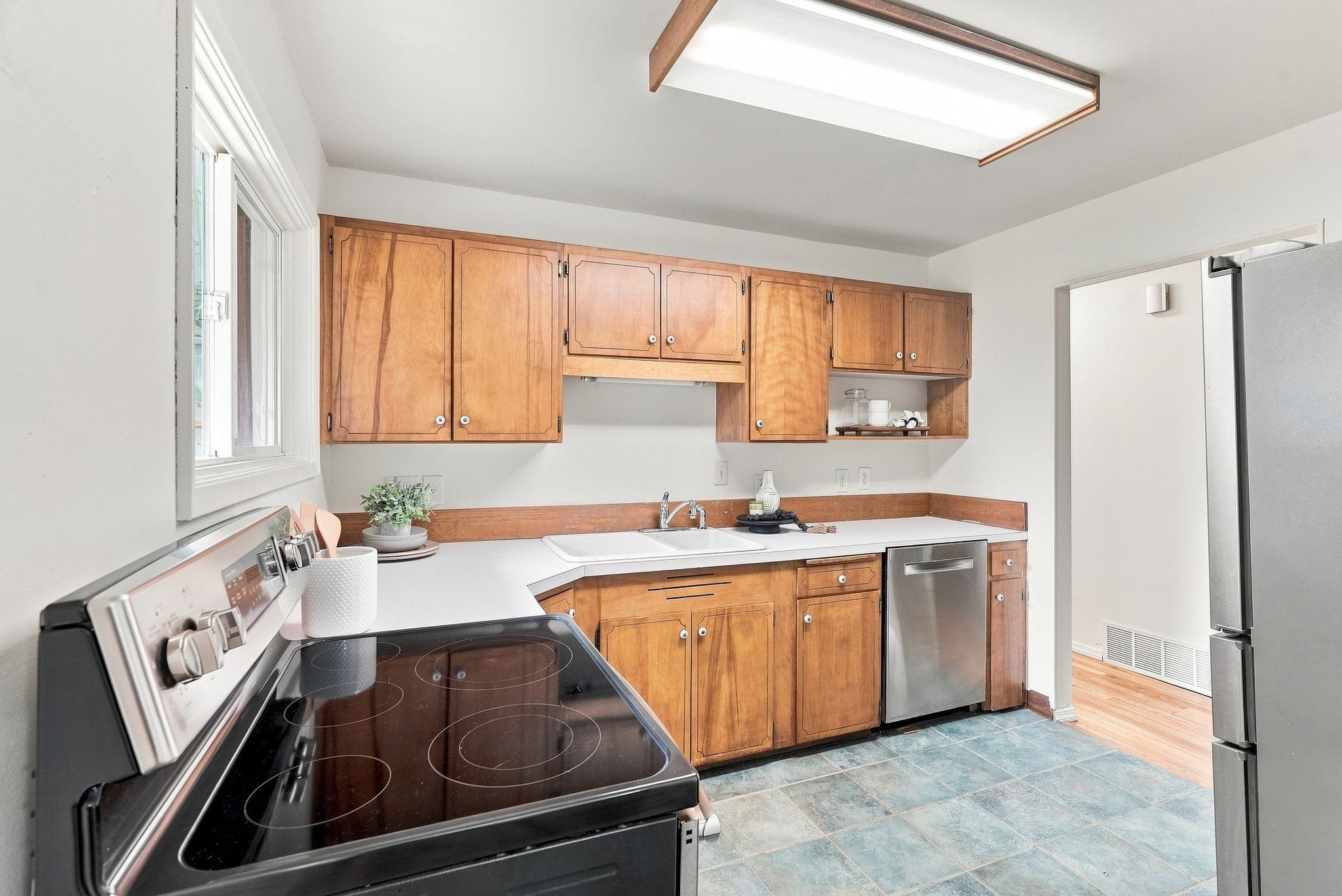6906 N Howard St - Photo 8