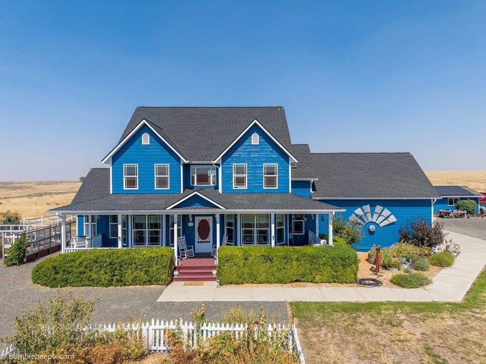 27517 E Hanes Rd - Photo 1