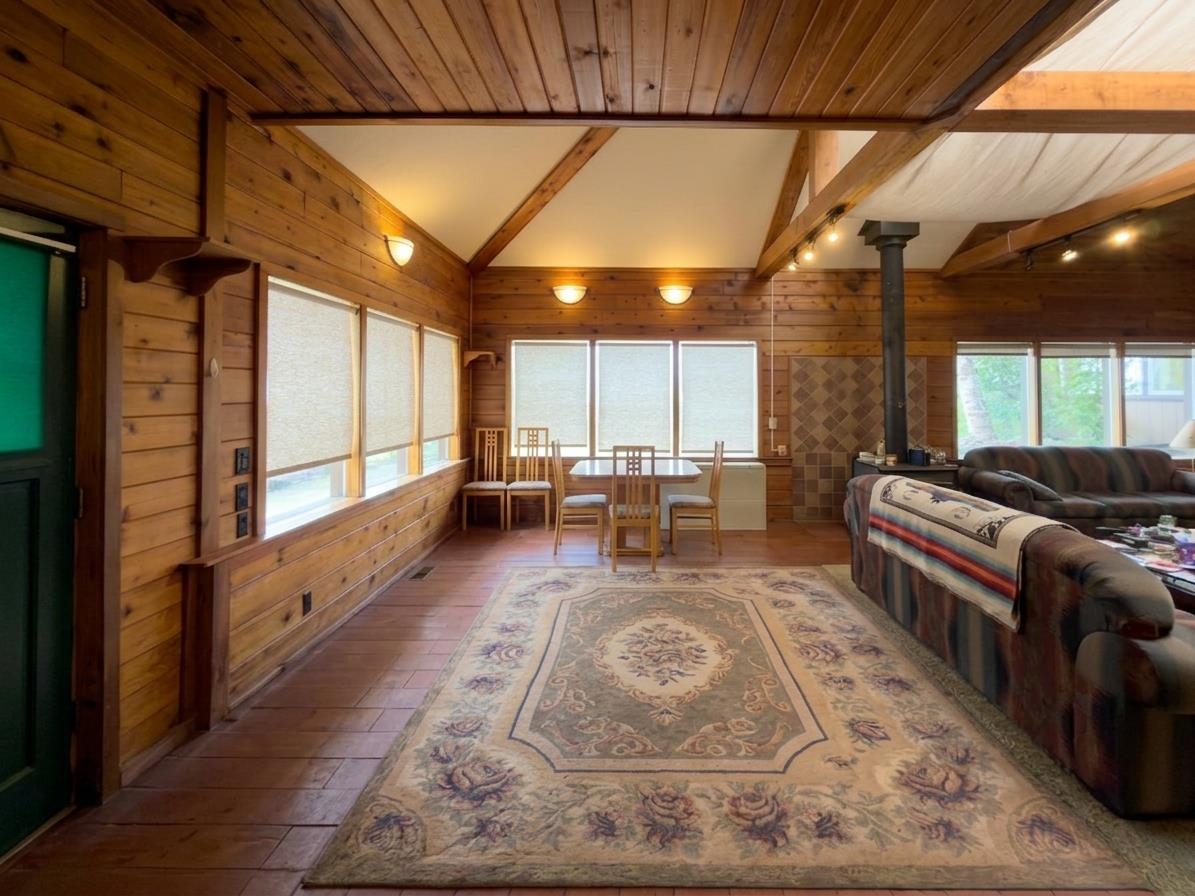 11726 E Day- Mt Spokane Rd - Photo 9