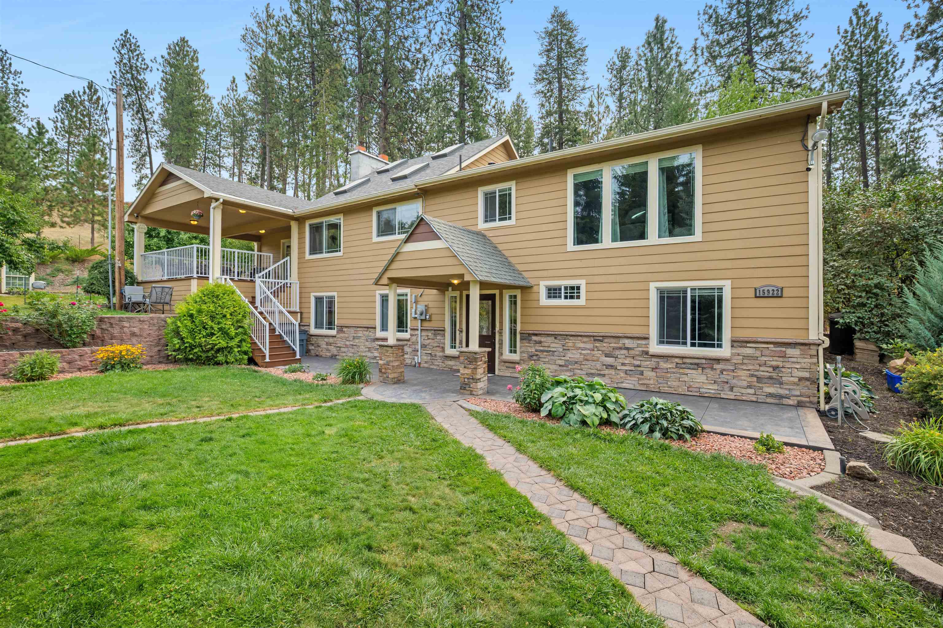 15922 E Foothills Rd - Photo 2