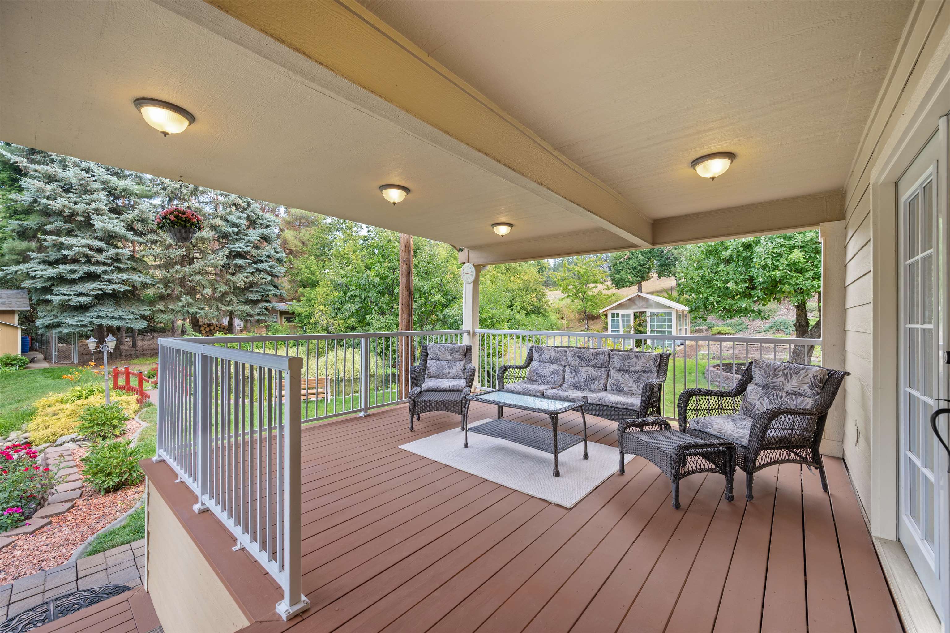 15922 E Foothills Rd - Photo 32