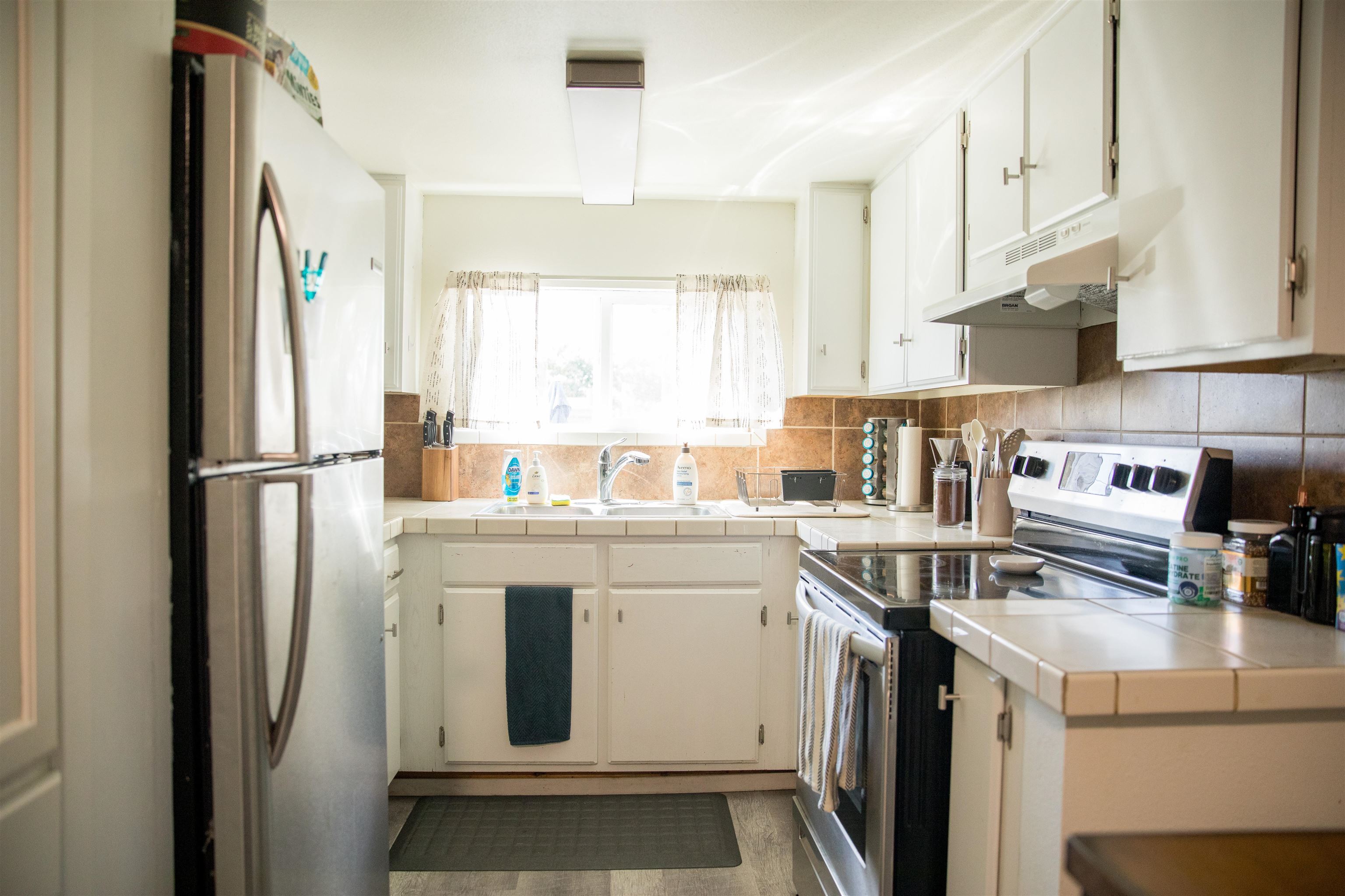 818 N Elm St - Photo 10