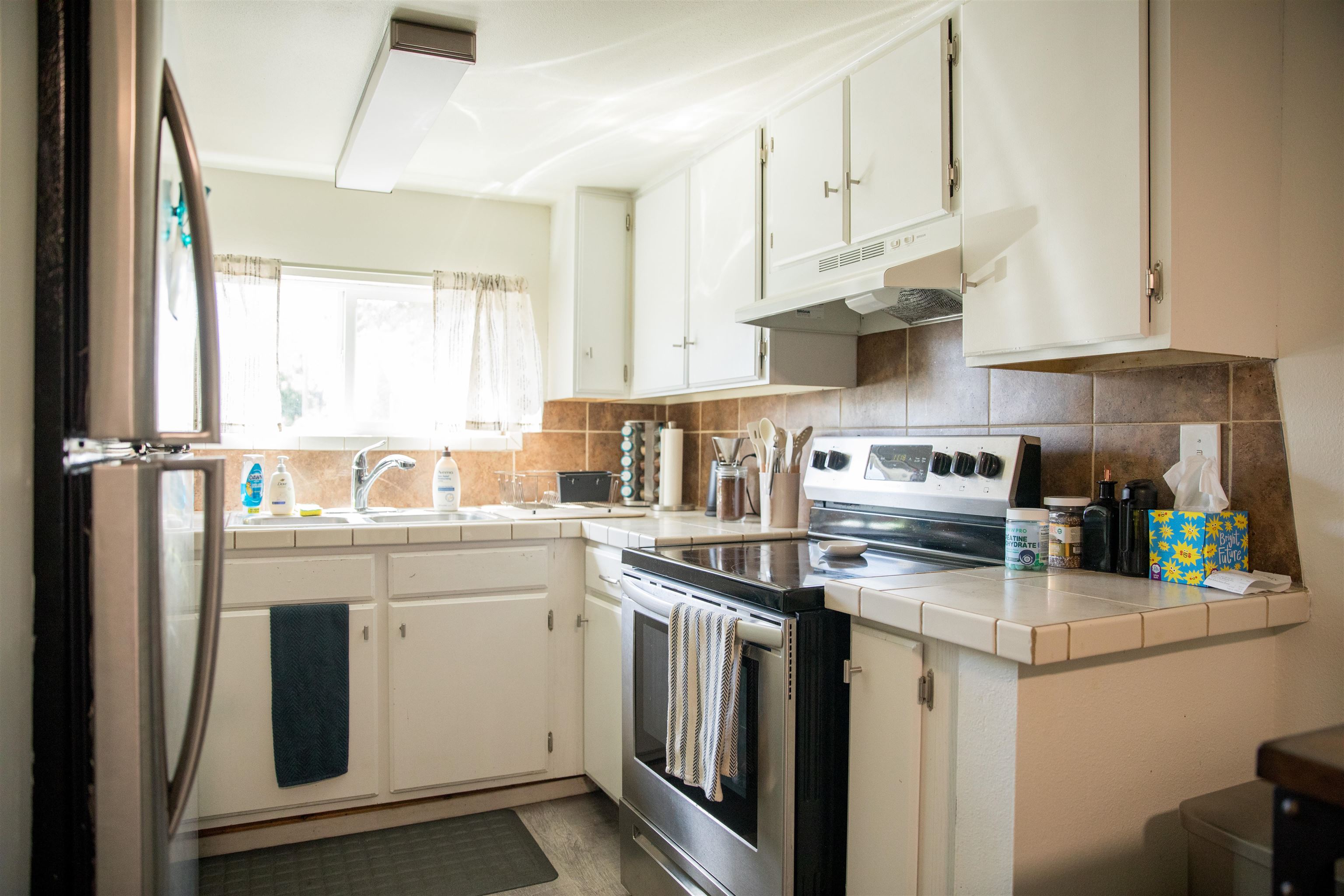 818 N Elm St - Photo 9