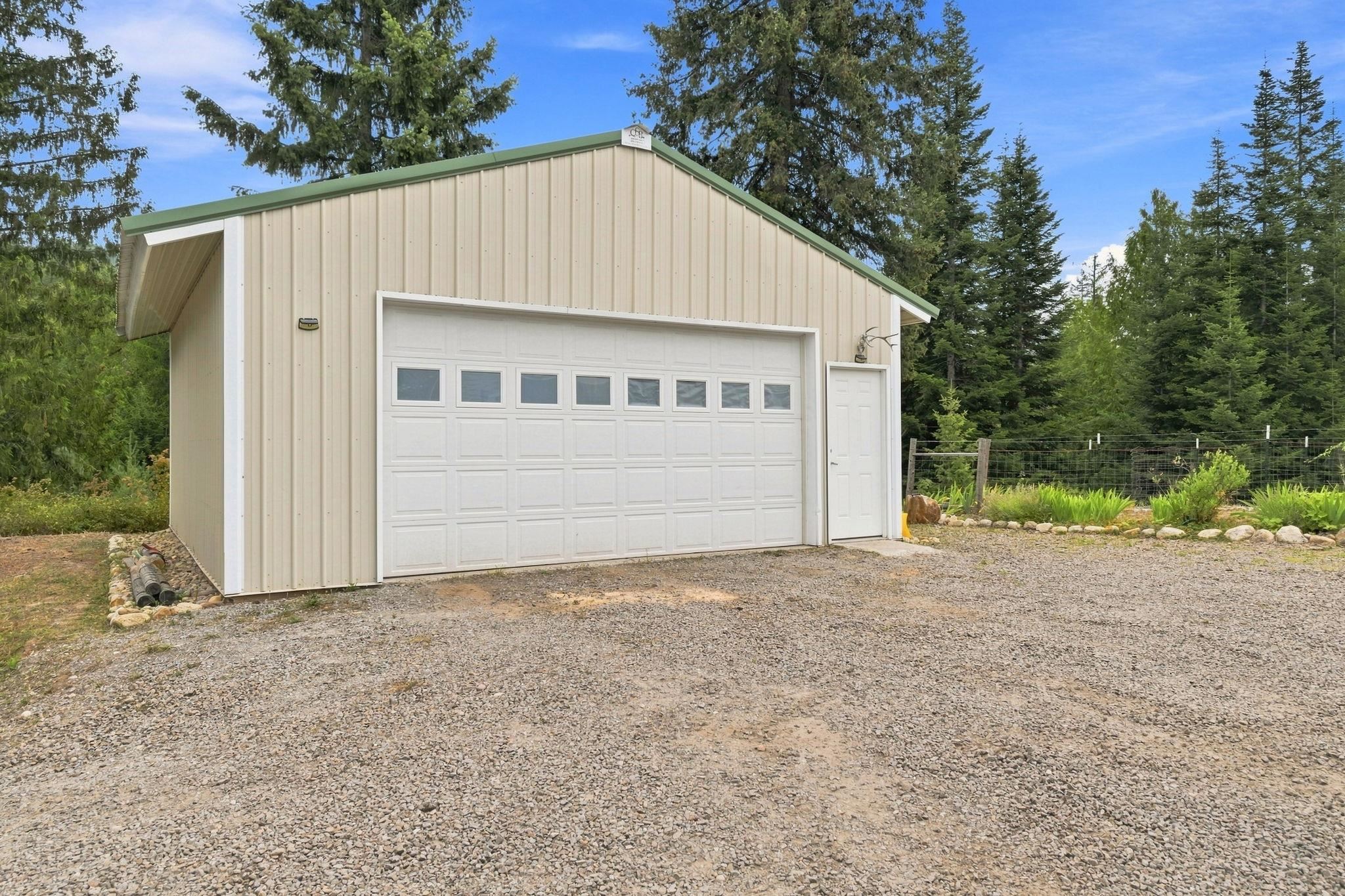 1576 Sunrise Hill Ln - Photo 28