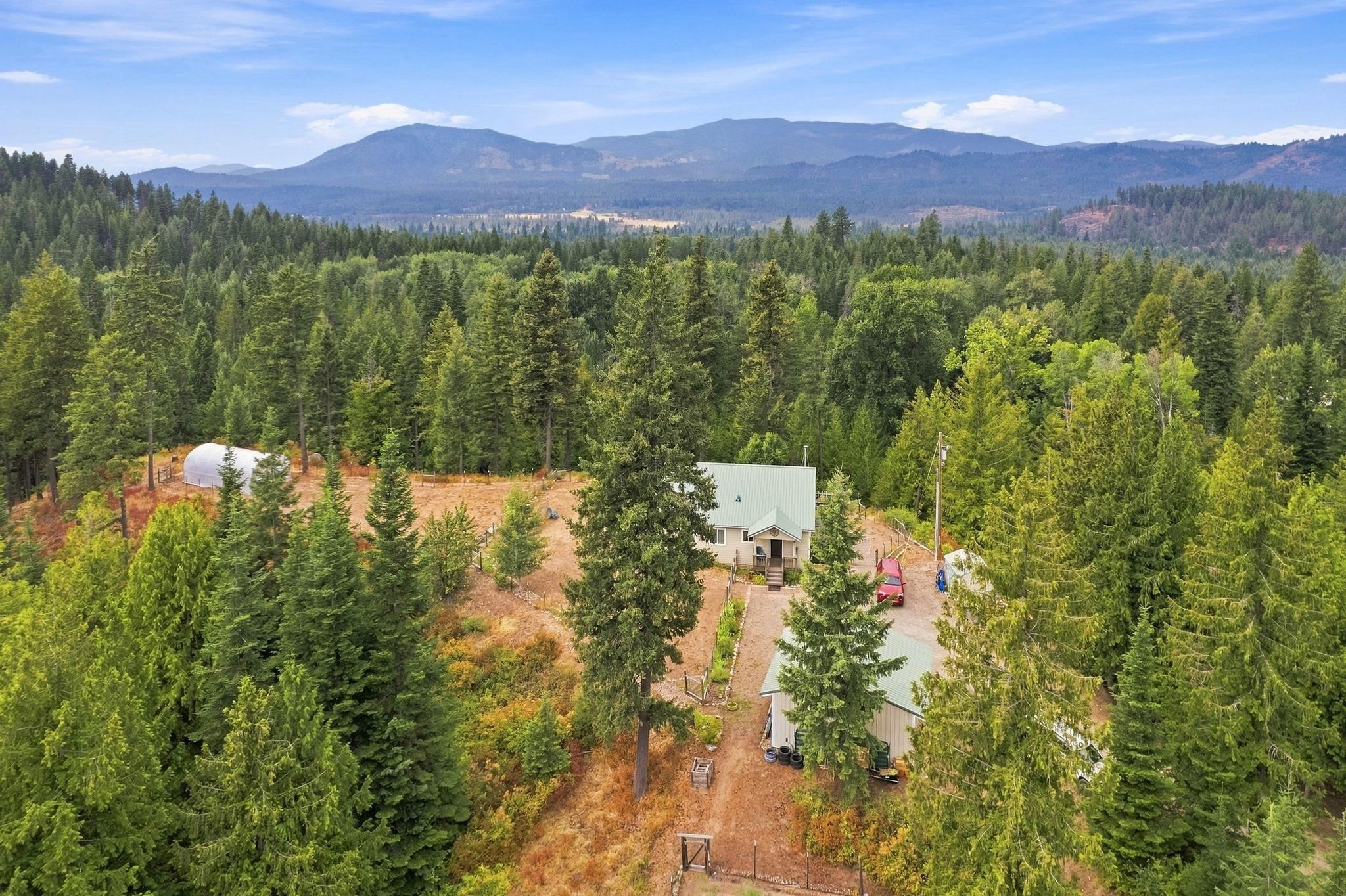 1576 Sunrise Hill Ln - Photo 38