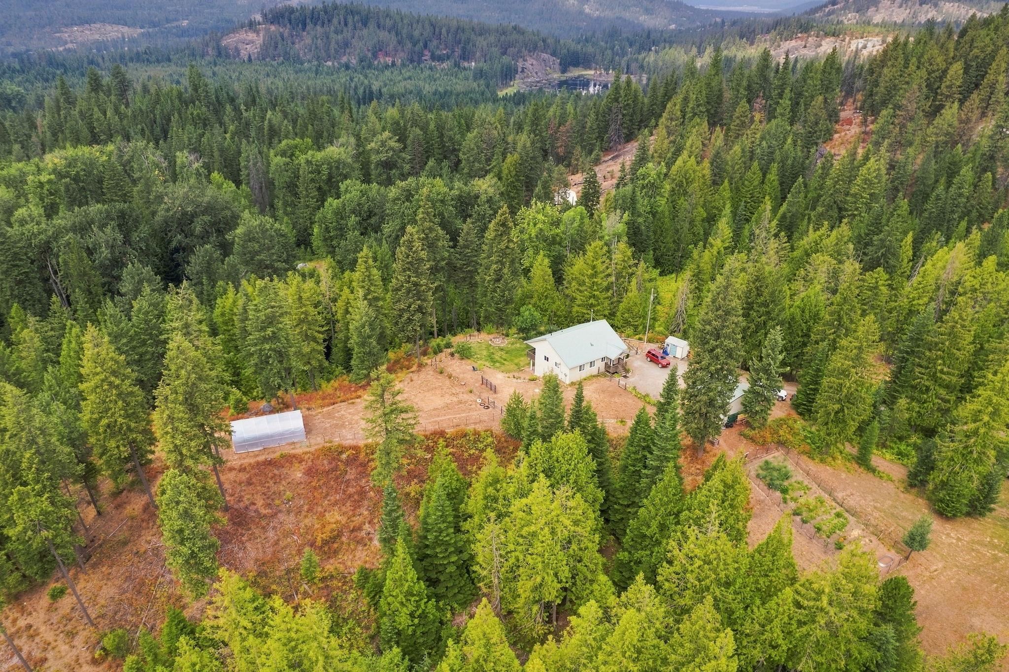 1576 Sunrise Hill Ln - Photo 41