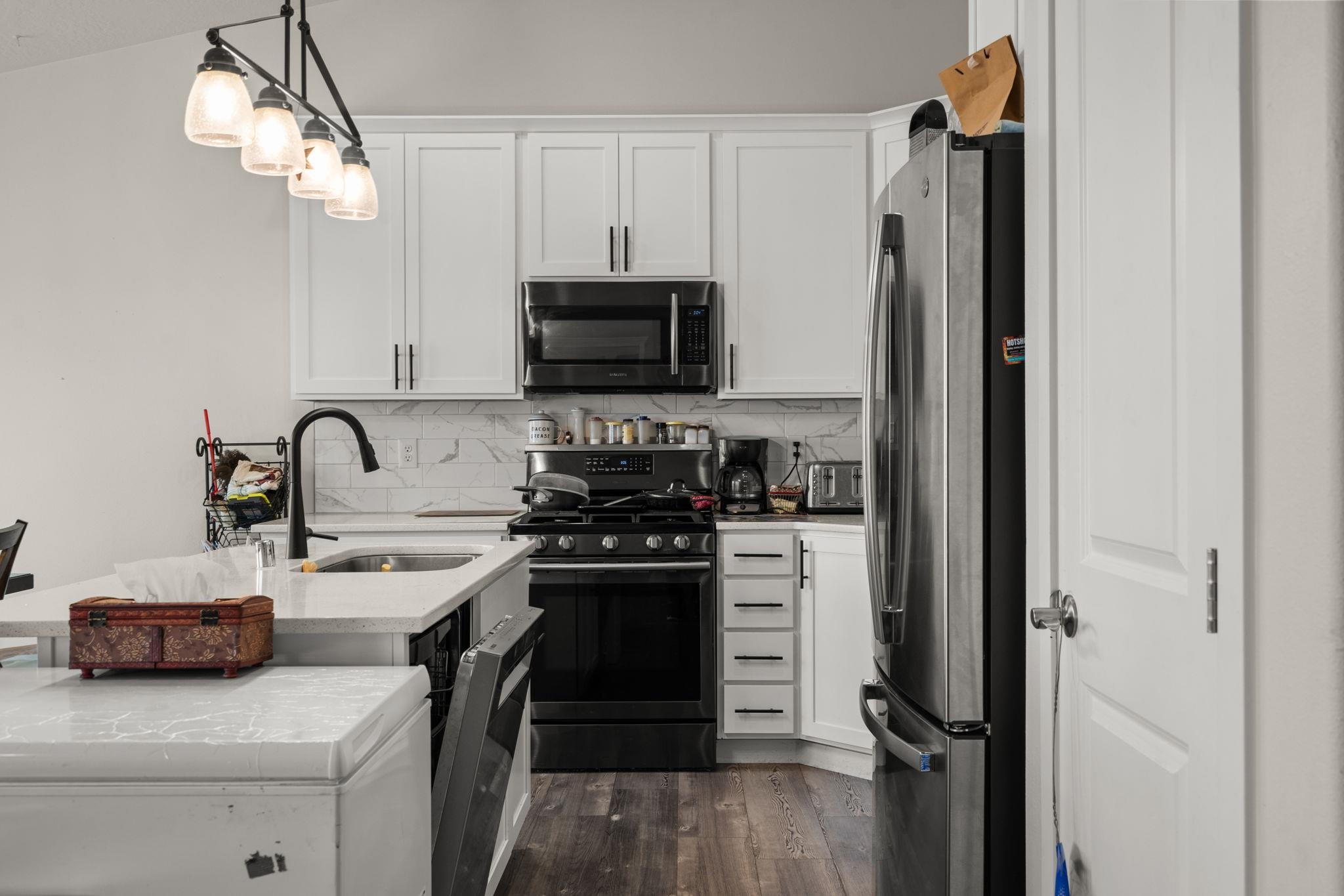 1626 E C St - Photo 11