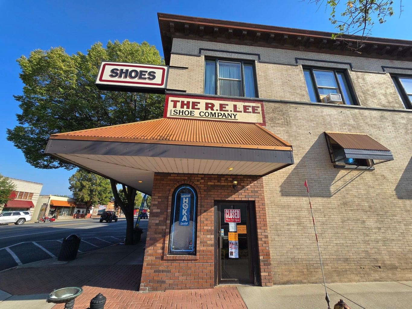 135 E 1st Ave - Photo 1