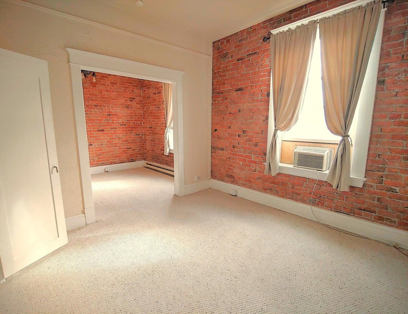 135 E 1st Ave - Photo 13